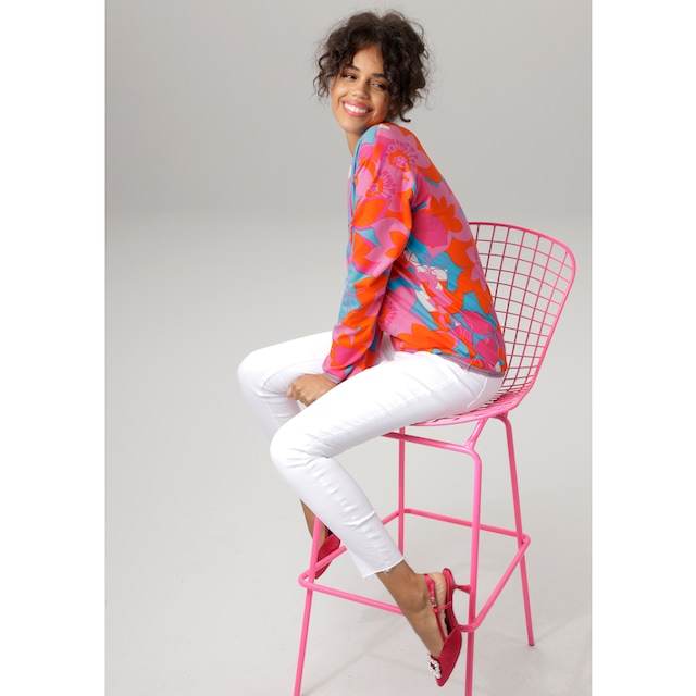 Aniston CASUAL Sweatshirt, mit großflächigem, farbenfrohen Blumendruck im  OTTO Online Shop
