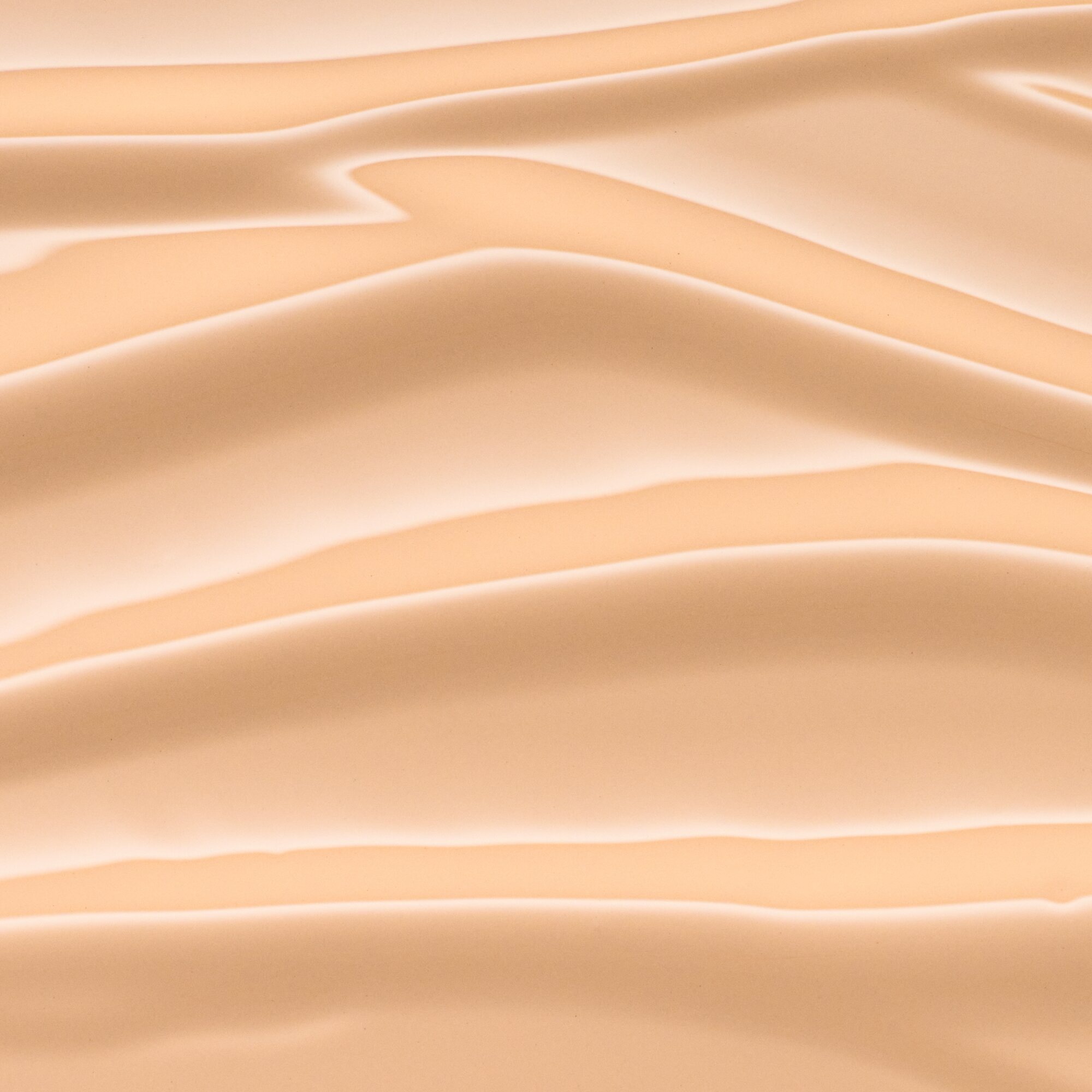 Essence Foundation »BRIGHTEN UP! cushion foundation« 3-tlg., flüssige Textur, aufbaubare Deckkraft, wasserfest, aufhellend