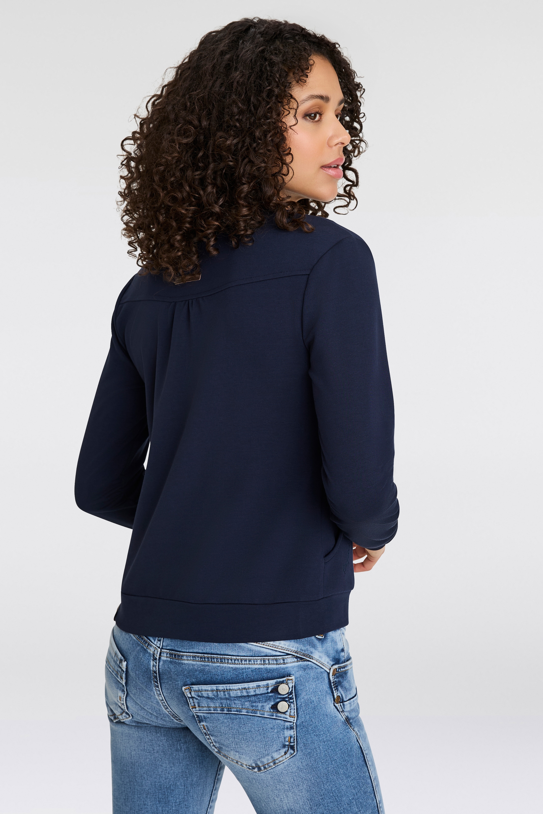 Ragwear Sweatjacke »KENIA CORE«, mit Logo und gerafften Details