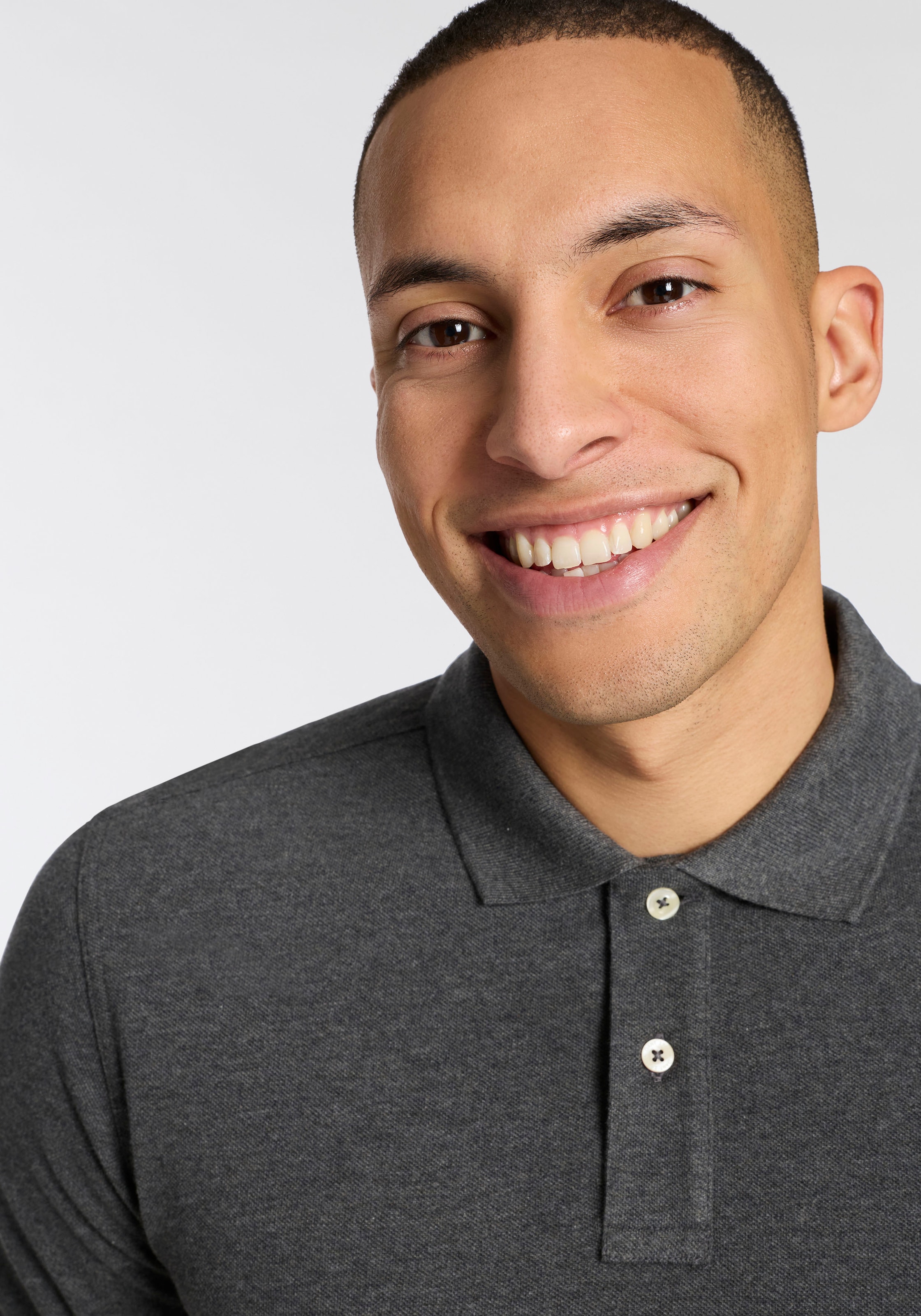 Gant Poloshirt »REG EMB ARCHIVE SHIELD POLO« Mit Schlitzen an der Seite