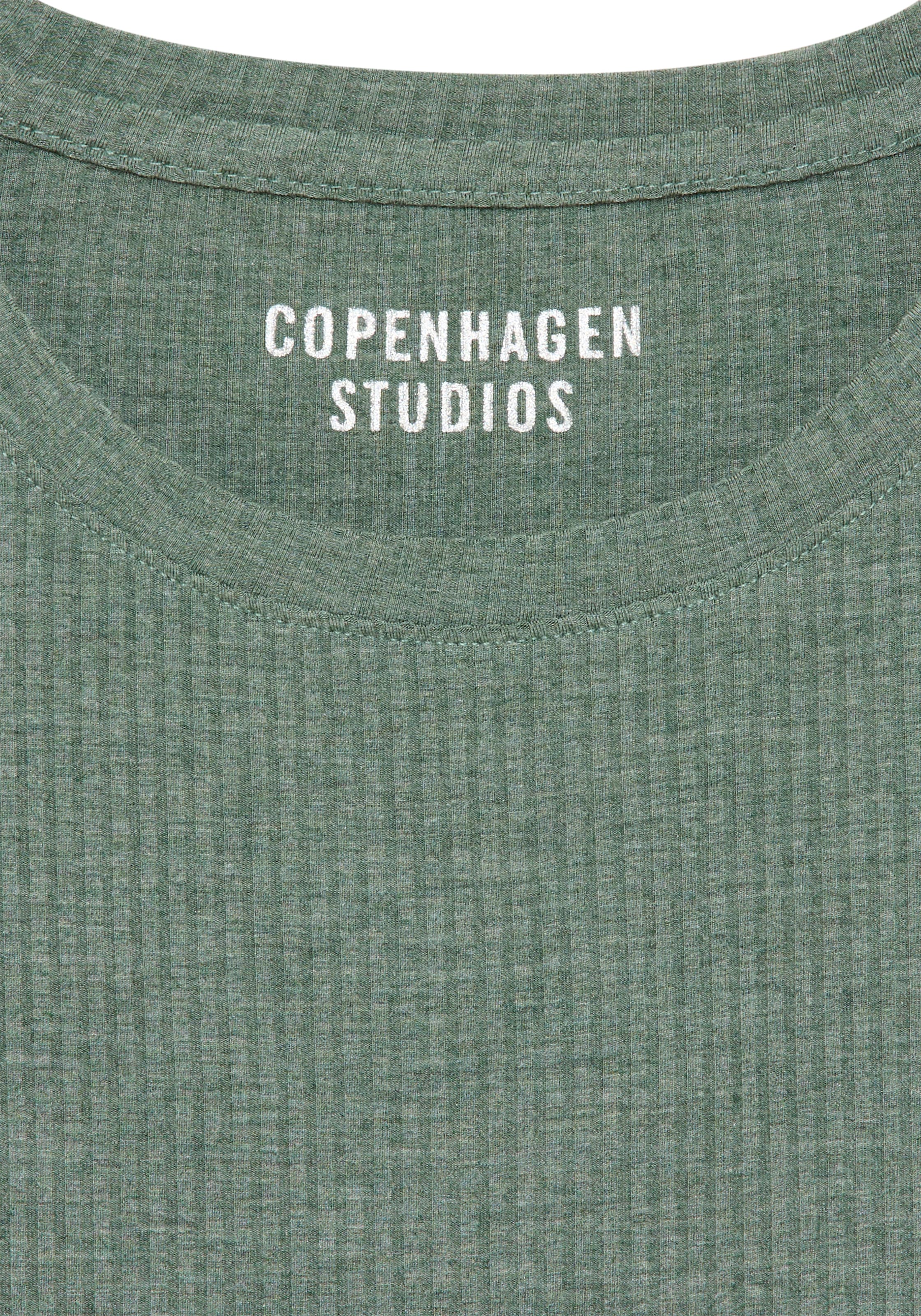 Copenhagen Studios Longsleeve aus hochwertiger Rippqualität