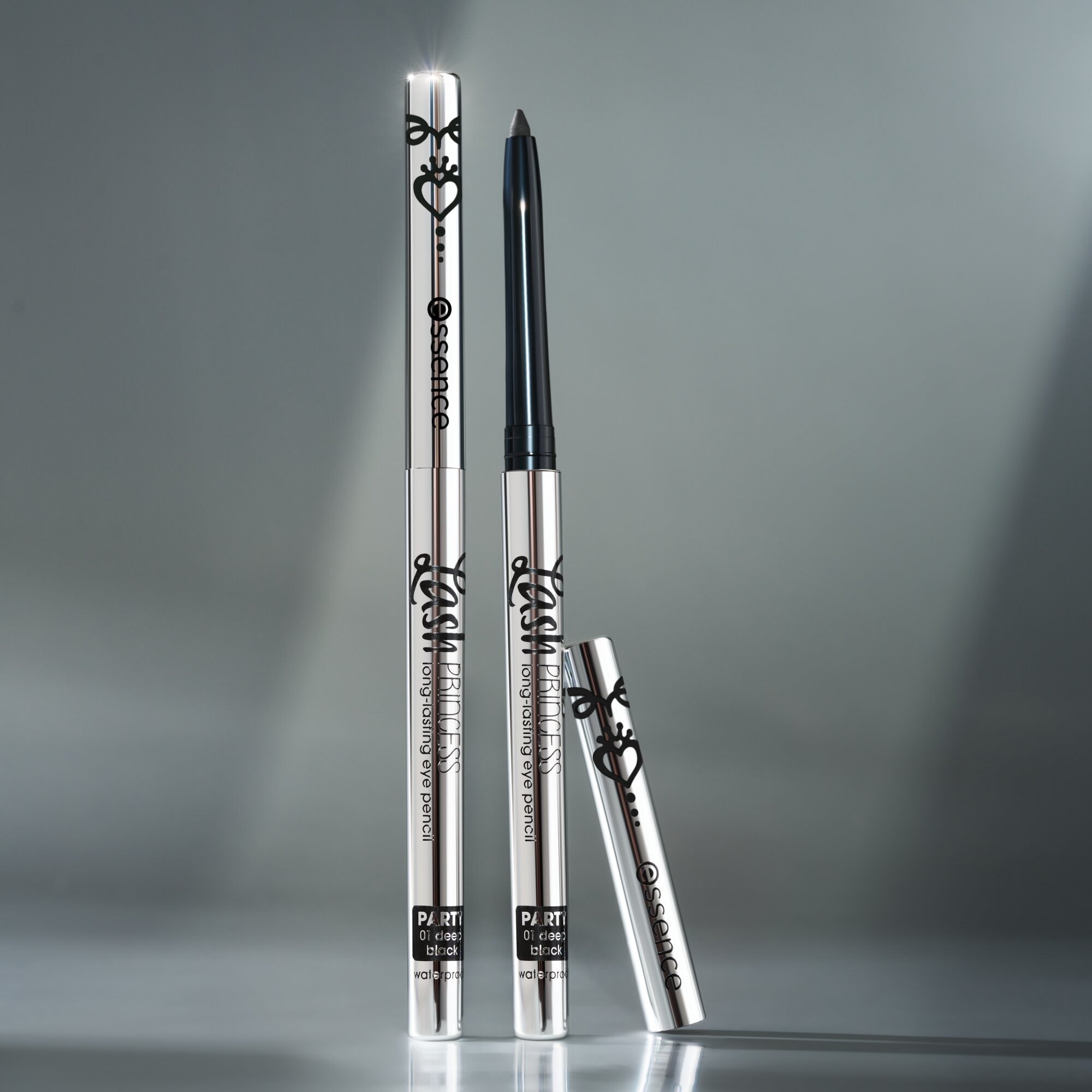 Essence Eyeliner »Lash PRINCESS long-lasting eye pencil PARTY«