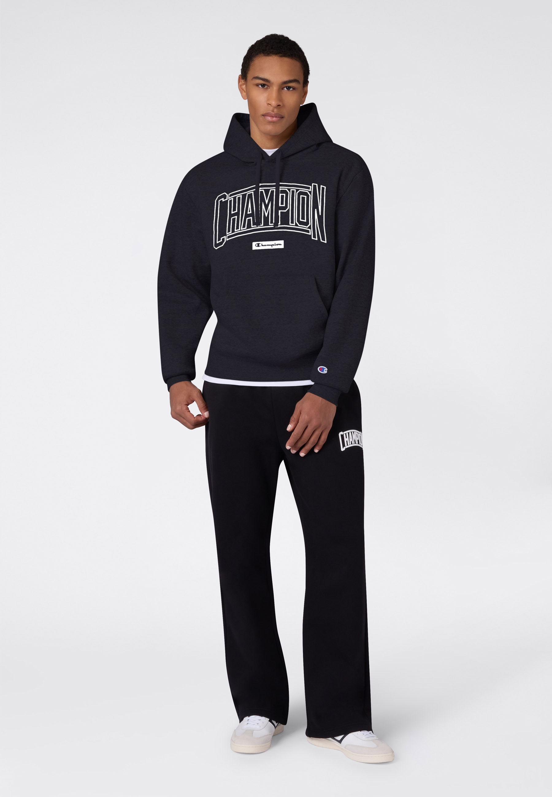 Champion Kapuzensweatshirt »COLLEGE Relax Fit Fleece Hoodie«, mit Kordelverschluss, sportlicher Stil, Rundhalsausschnitt
