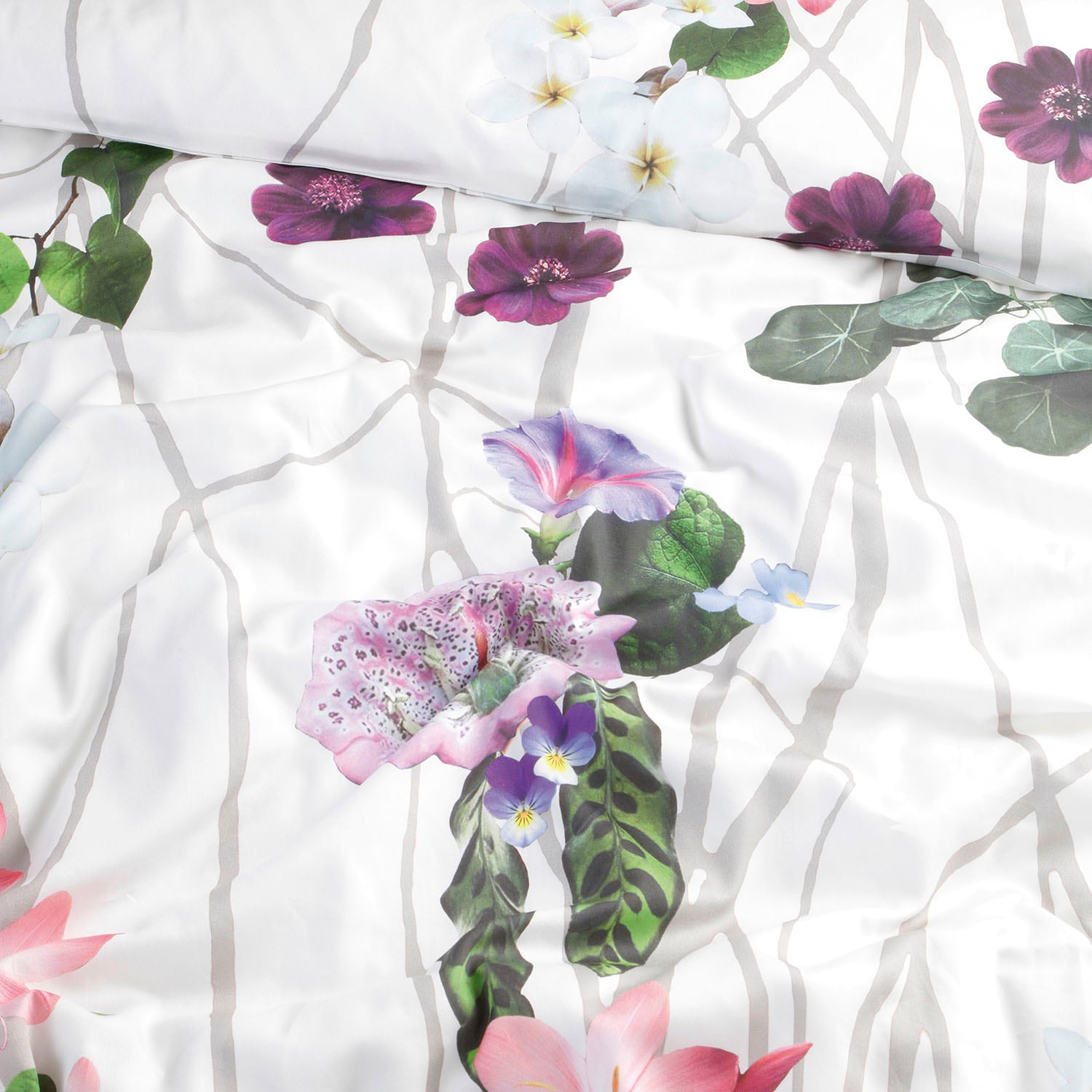 Cinderella Bettwäsche »Tiara«, mit Blumenprint