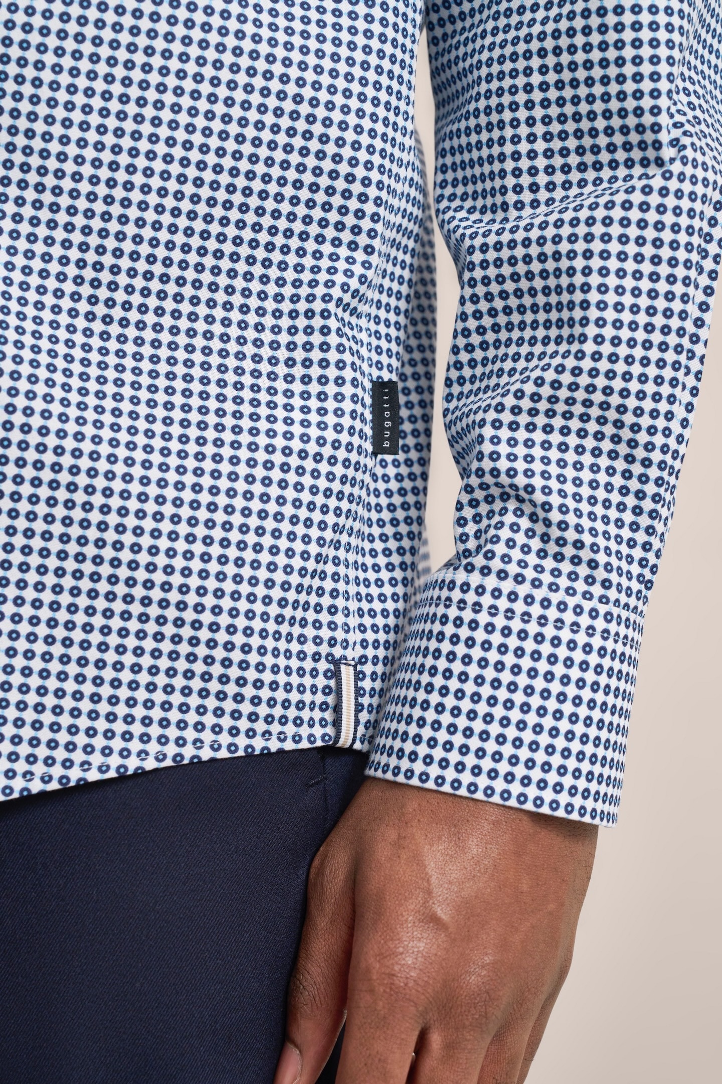bugatti Langarmhemd, aus 100 % Baumwolle