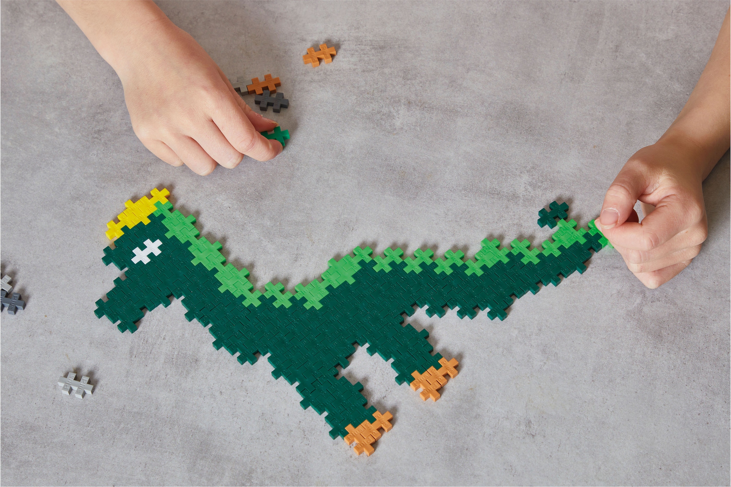 PLUS-PLUS Spielbausteine »Kreativ Bausteine Dinosaurier«, (600 St.), Made in Europe