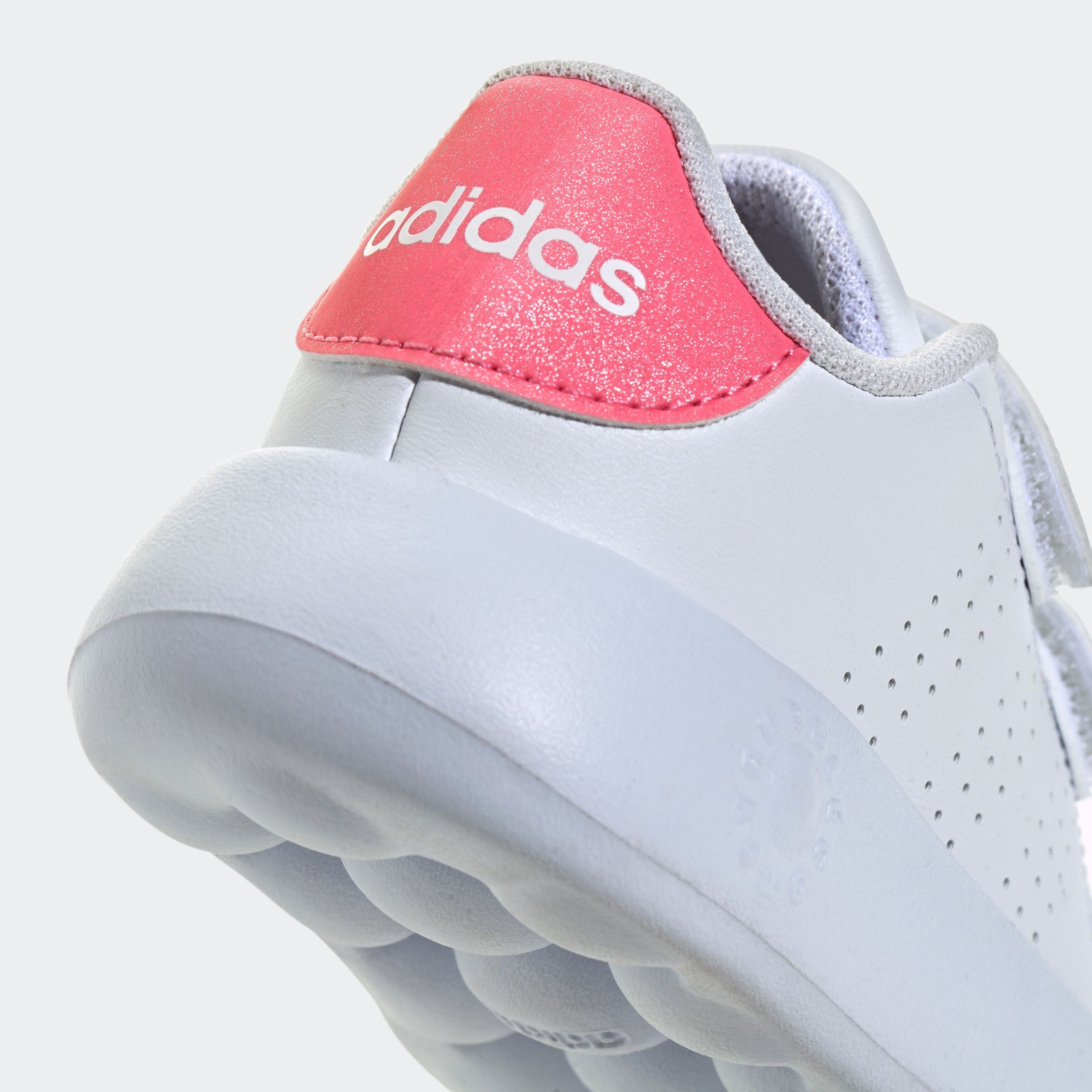 adidas Sportswear Klettschuh »ADVANTAGE KIDS«, Design auf den Spuren des adidas Stan Smith, für Kinder