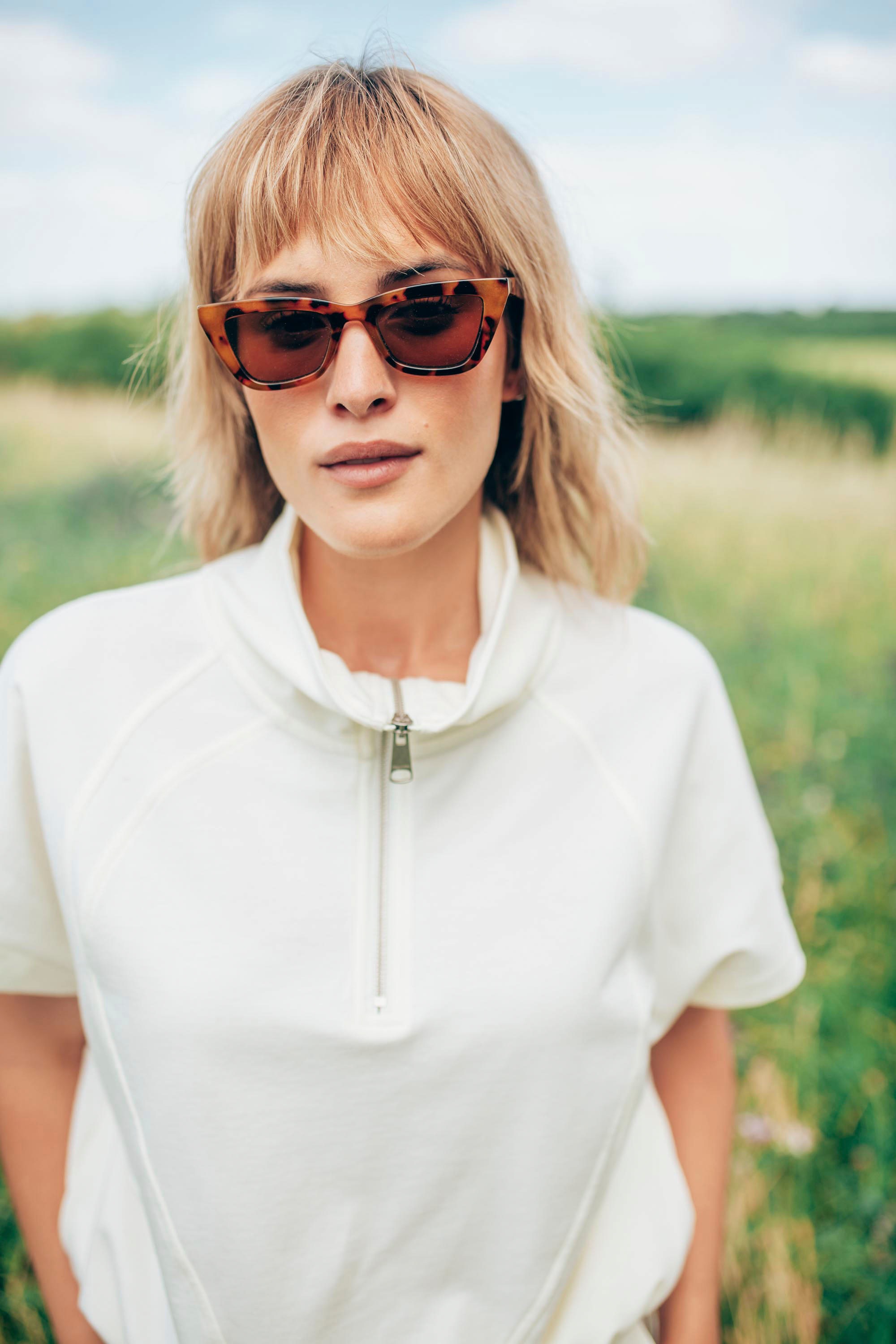 Ragwear Sweatshirt »IZZARA TOP«, mit überschnittenen Schultern und mit Reißverschluss im Troyer-Stil