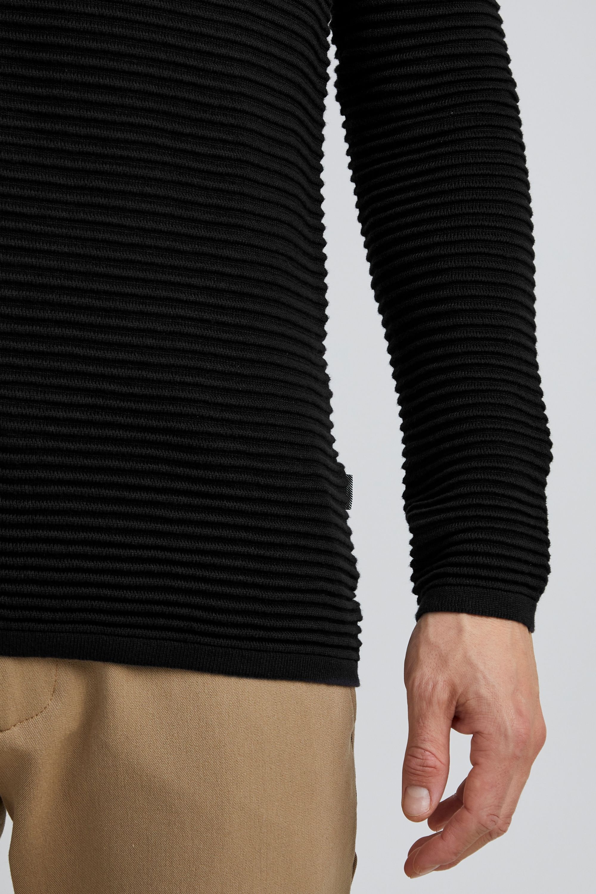 !Solid Rundhalspullover »Strickrundhalspullov SDStruan«