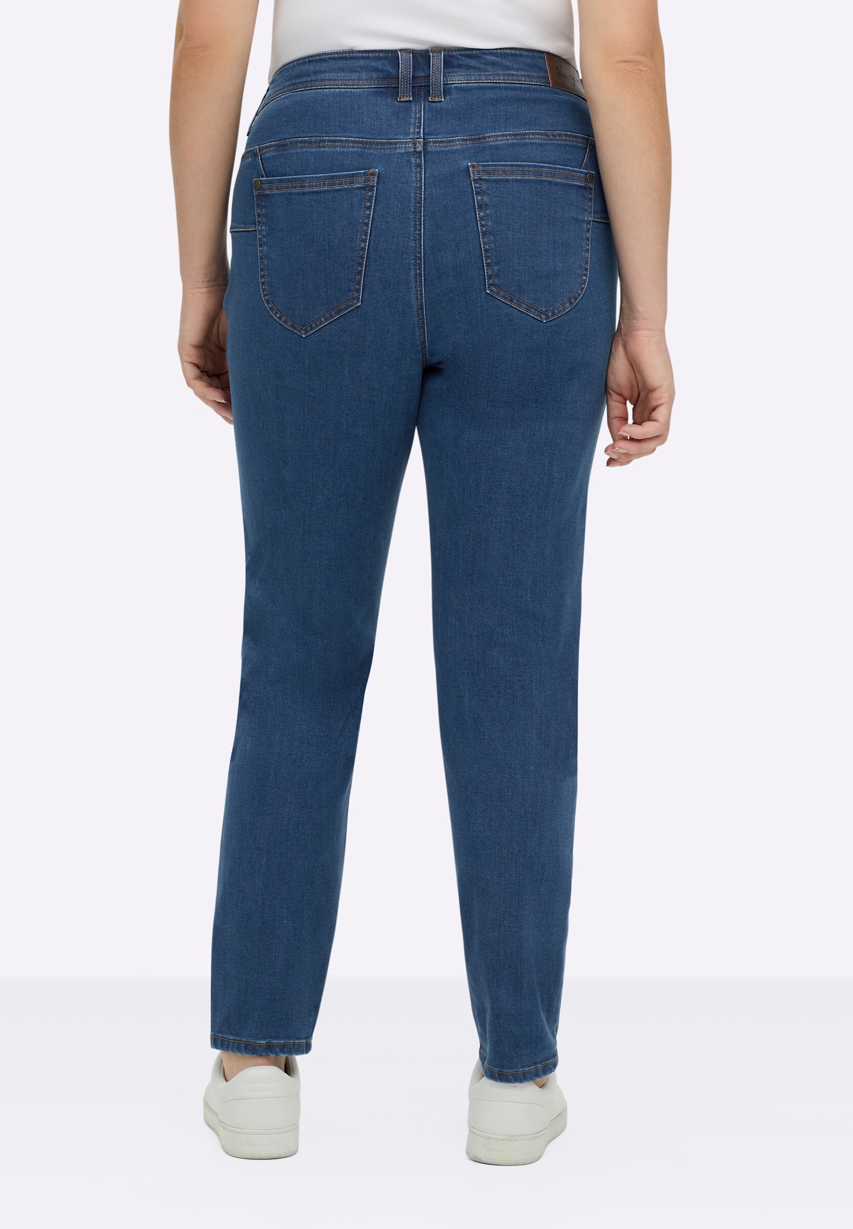 Sheego 5-Pocket-Jeans »Jeans Jeans in 5-Pocket-Form und leichter Waschung«