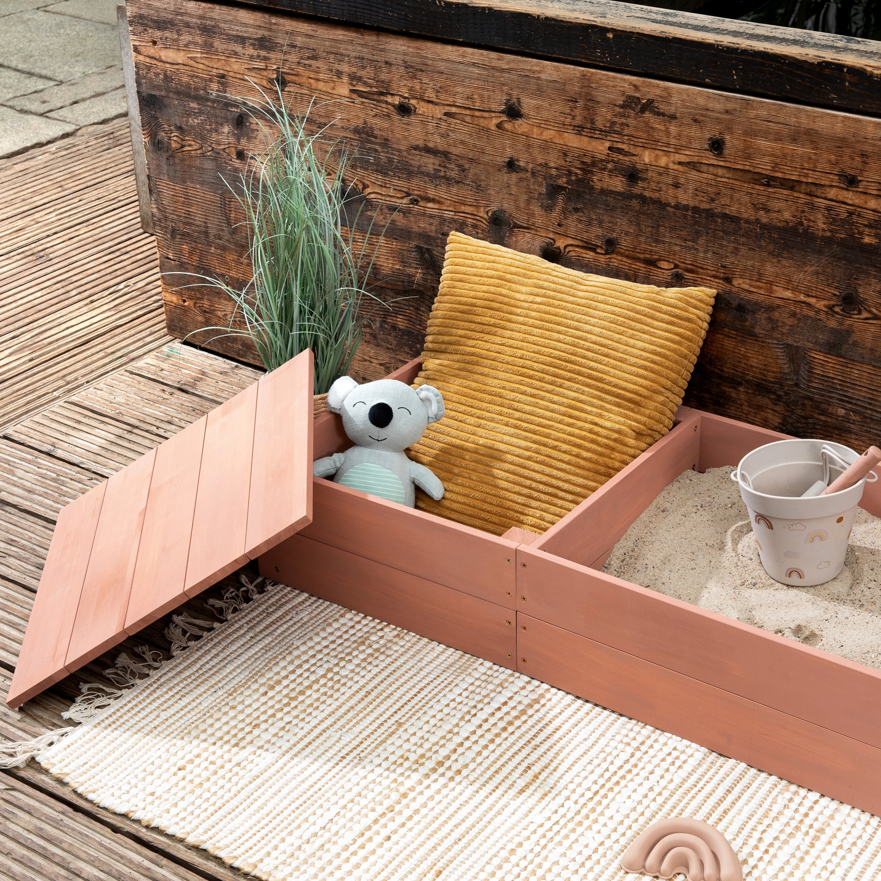 MUDDY BUDDY® Sandkasten »Space Saver«, mit Matschwanne und Staufach