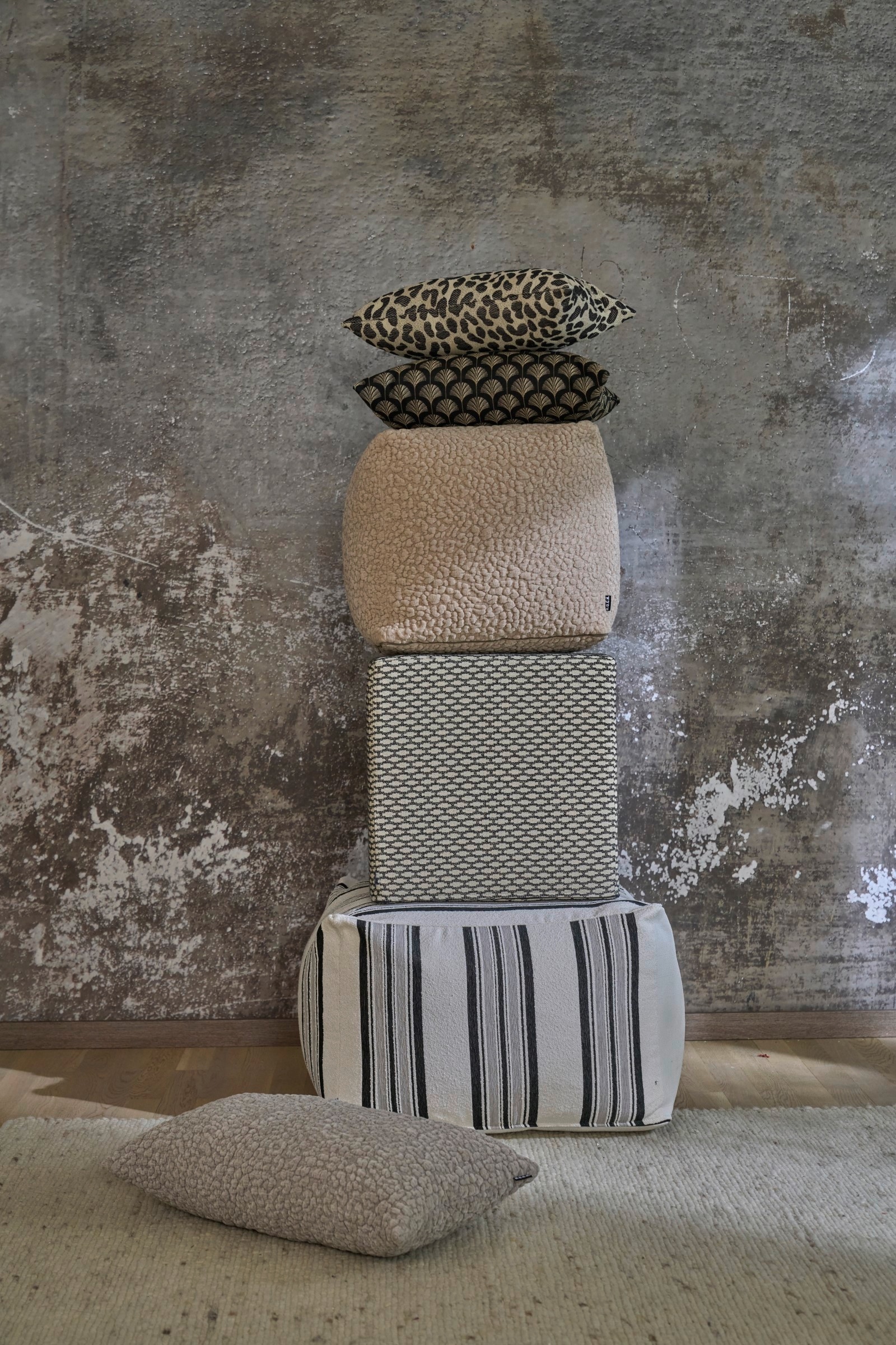 H.O.C.K. Dekokissen »Tamaro« Sofakissen inkl. Füllung, 60x60cm, Chenille-Dekokissen, Leo-Muster