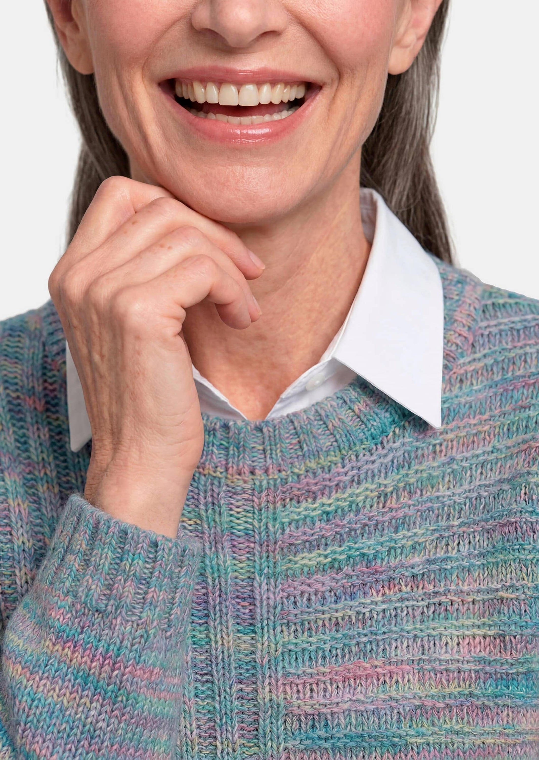 GOLDNER Rundhalspullover »Kurzgröße Melangepullover mit U-Boot-Ausschnitt« mit Multicolorgarn gestrickt