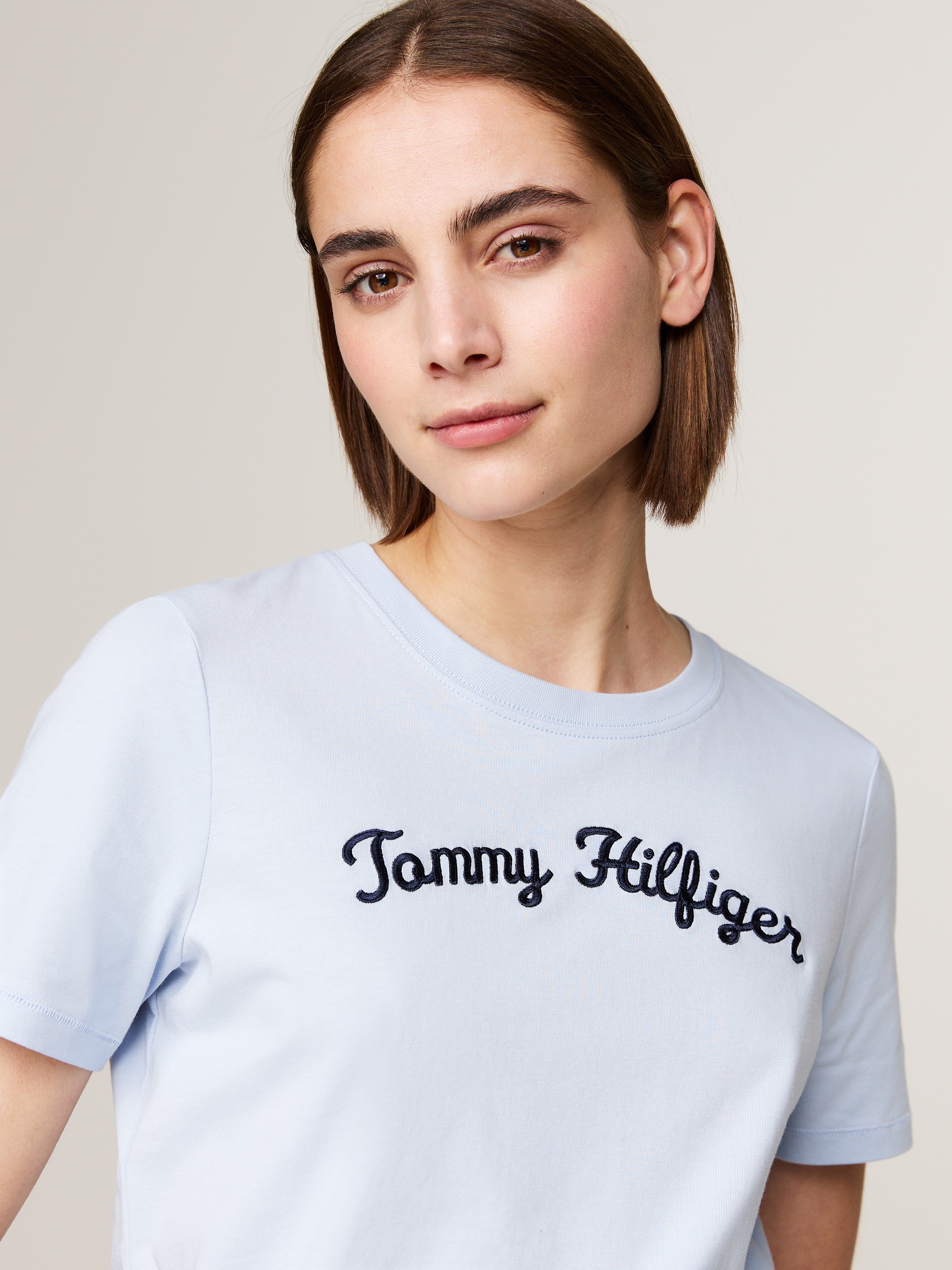 Tommy Hilfiger Kurzarmshirt »REG SCRIPT C-NK SS«, mit Tommy Hilfiger Script Logo-Schriftzug