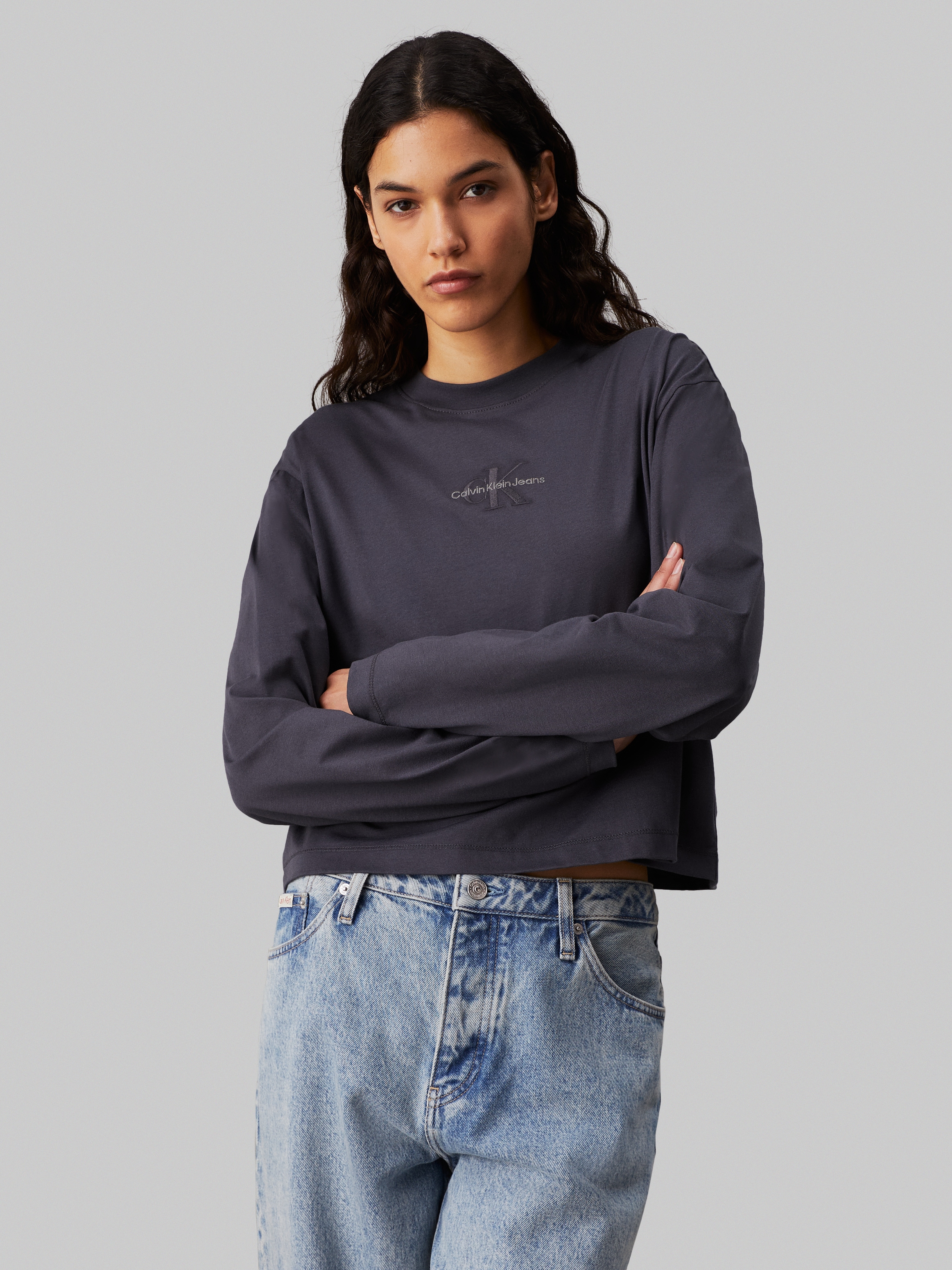 Langarmshirt »MONOLOGO LOOSE LS TEE«, mit Logostickerei