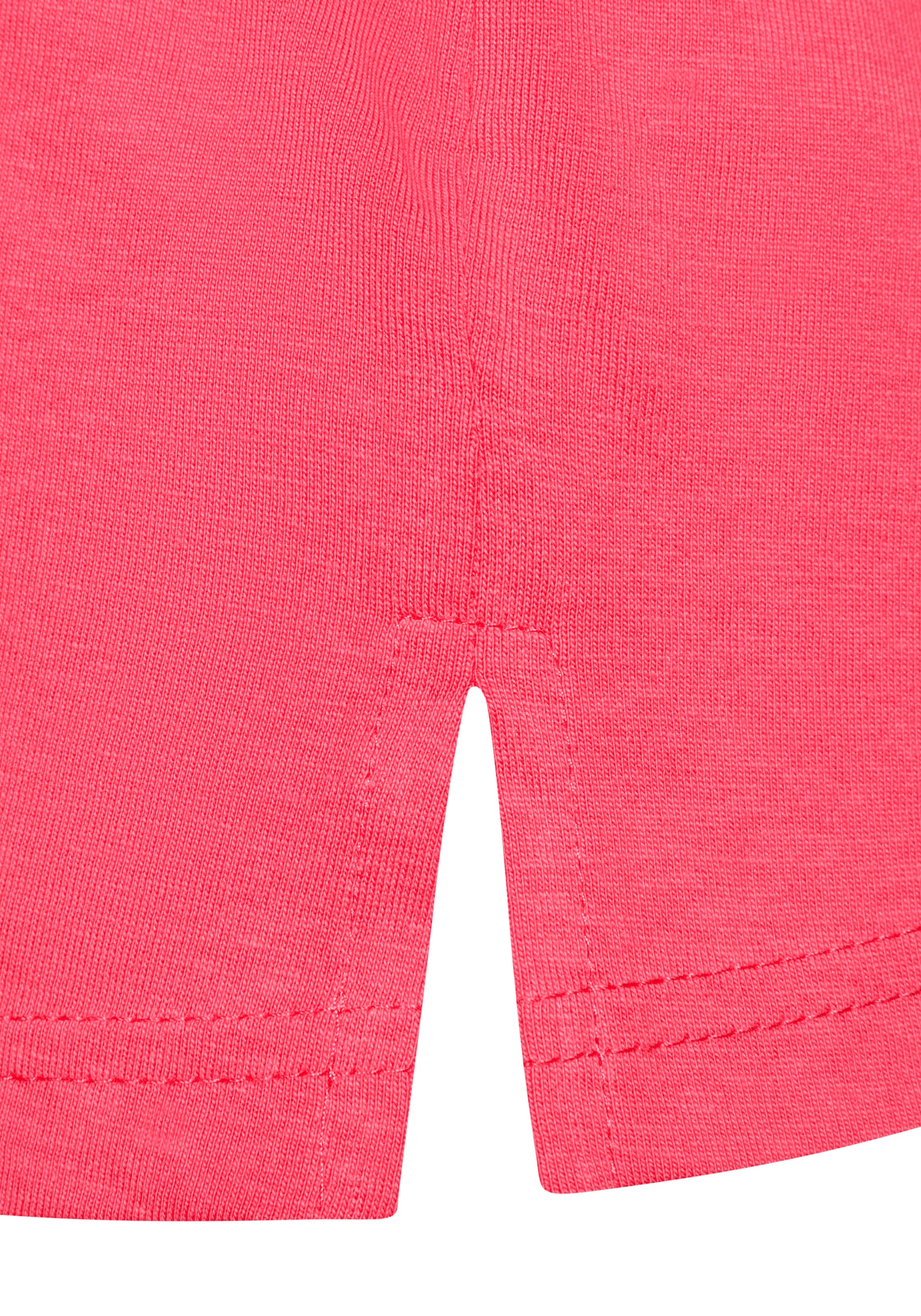 Beachtime T-Shirt »mit modischem Schlitz am Saum«, aus hochwertiger Baumwoll-Qualität