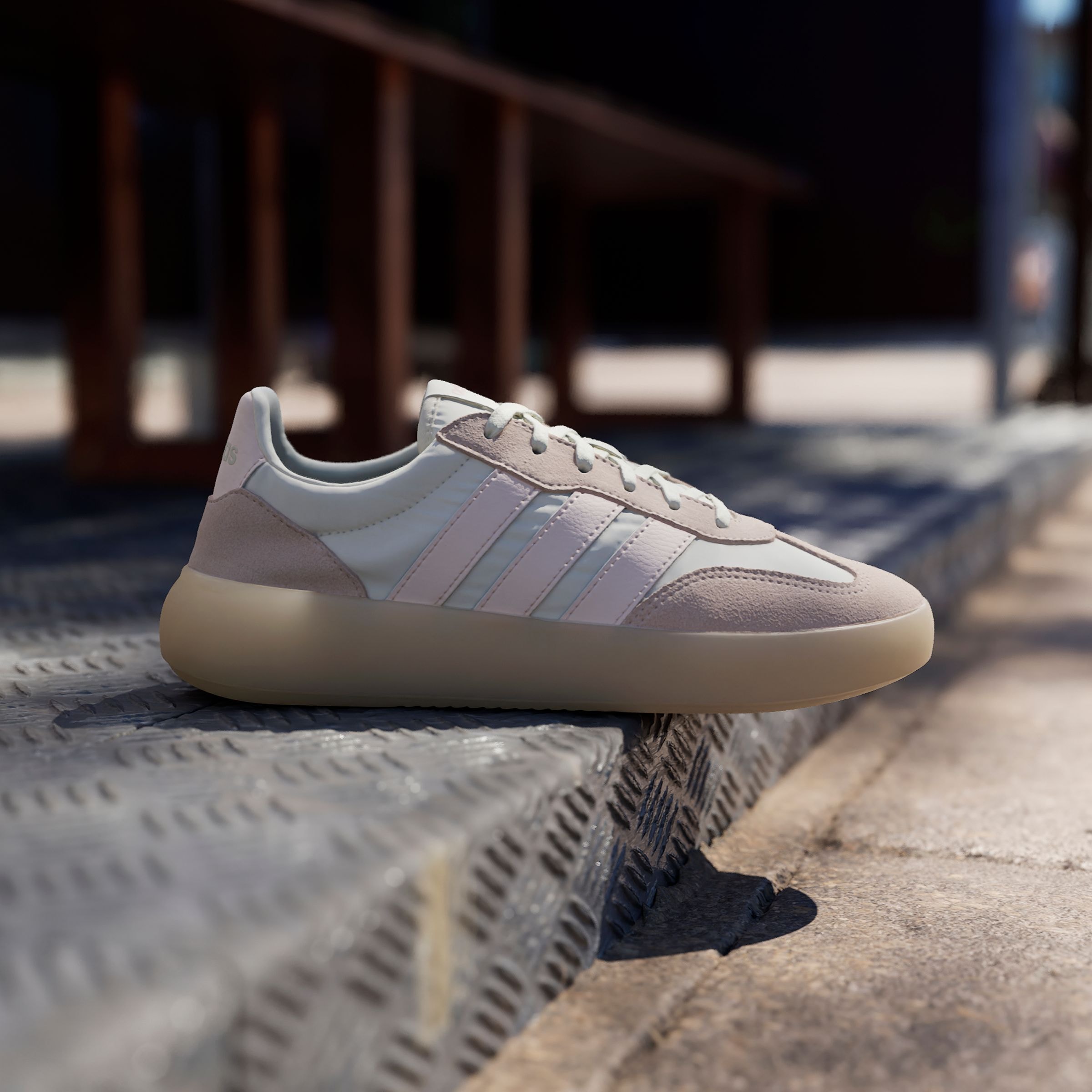 adidas Sportswear Sneaker »BARREDA DECODE«, Design auf den Spuren des adidas Handball Spezial