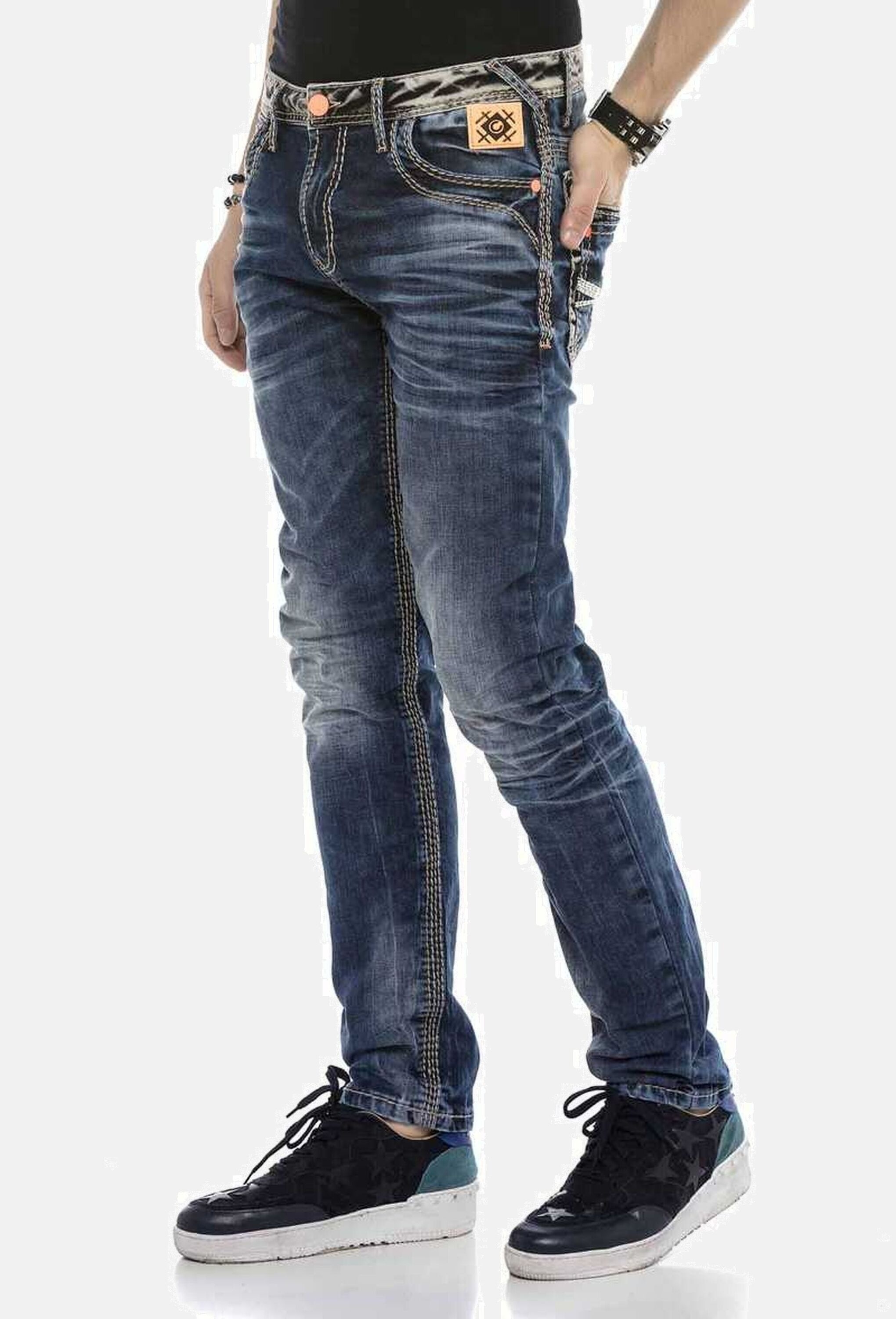 Cipo & Baxx Regular-fit-Jeans »Cipo & Baxx Jeans DENIM« bequeme Jeans mit breiten Ziernähten, CD593