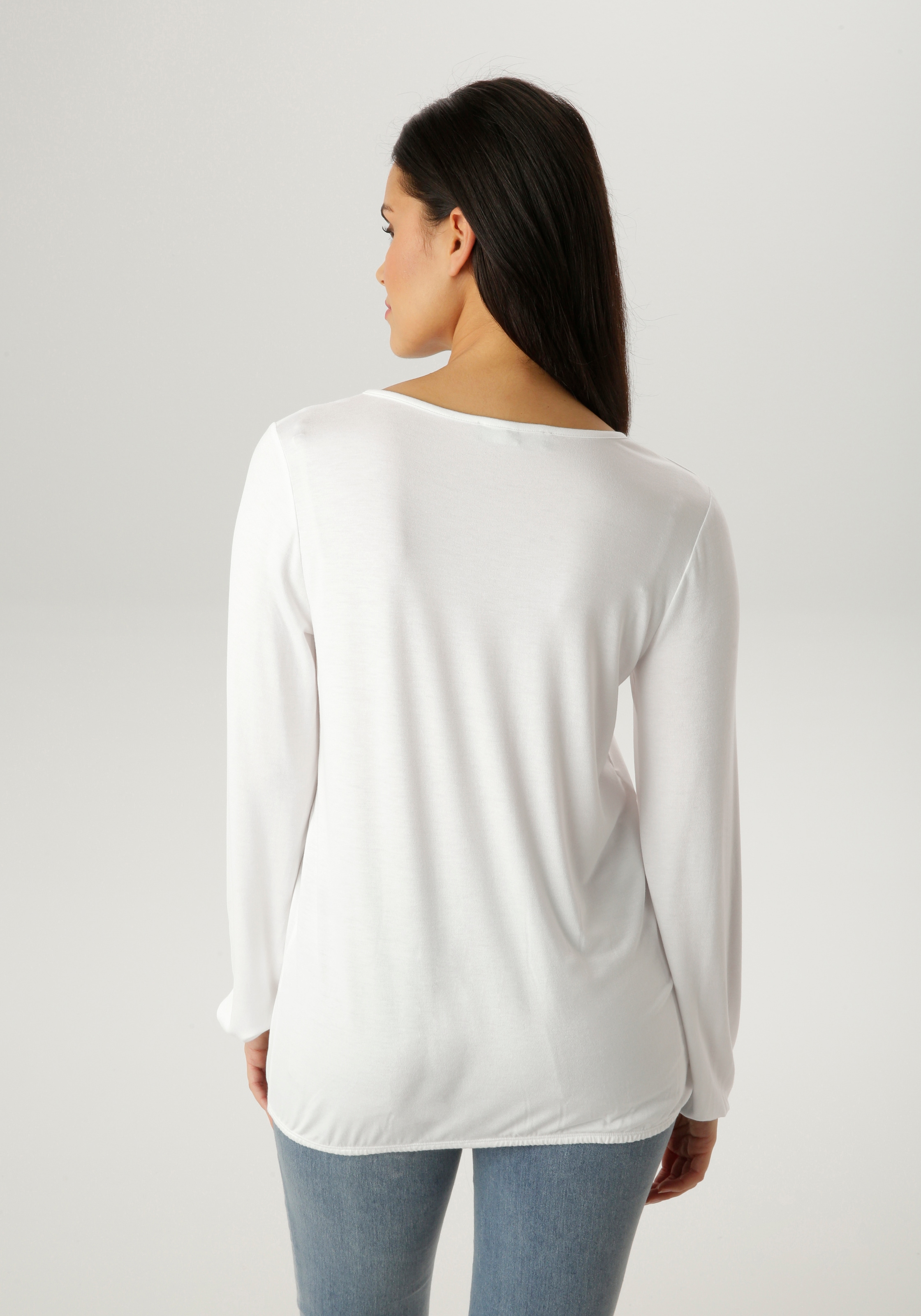 Aniston SELECTED Langarmshirt mit Cut-out und modischen Frontprint mit Glitzer - NEUE KOLLEKTION