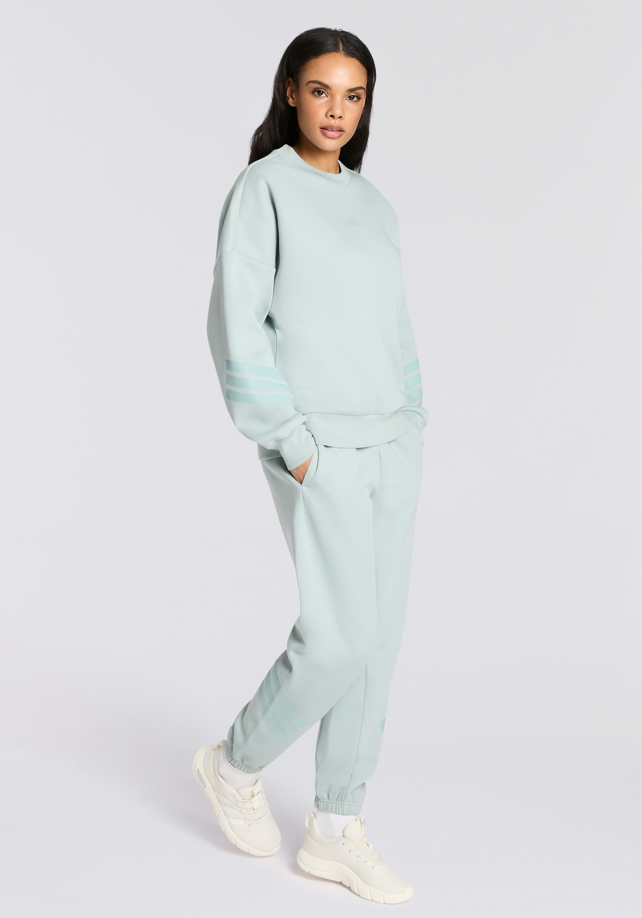 adidas Sportswear Sweatshirt »W FI 3S SWT«
