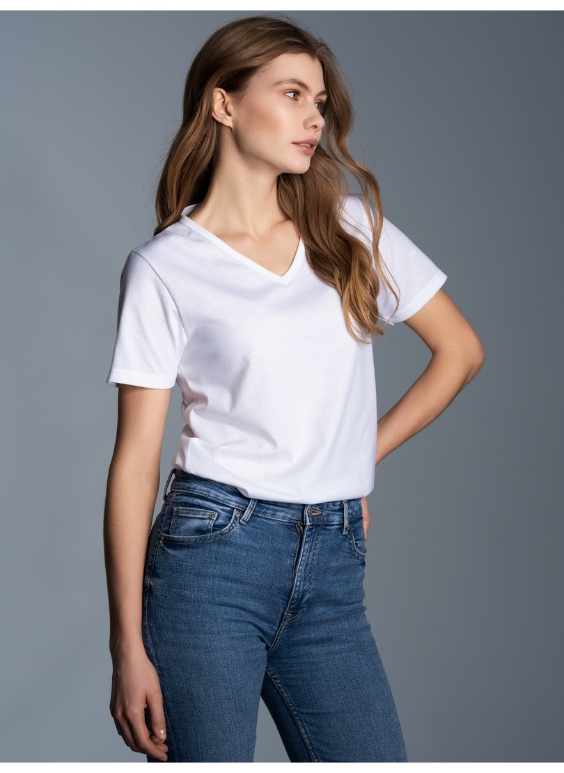 Trigema T-Shirt »TRIGEMA V-Shirt Slim Fit«, (1 tlg.)