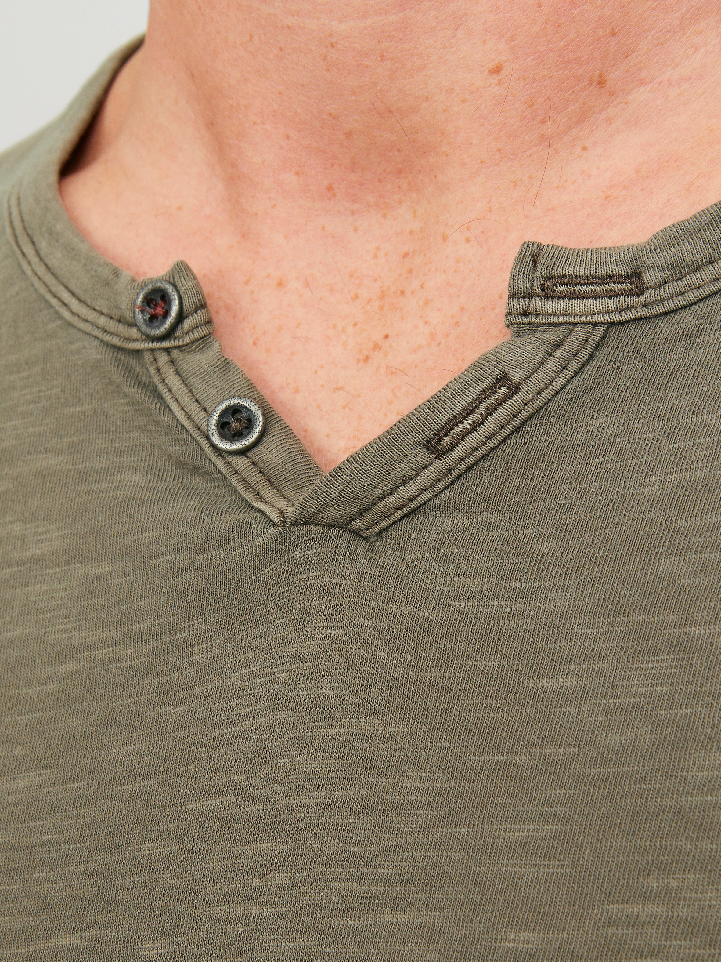 Jack & Jones T-Shirt »SPLIT NECK TEE«