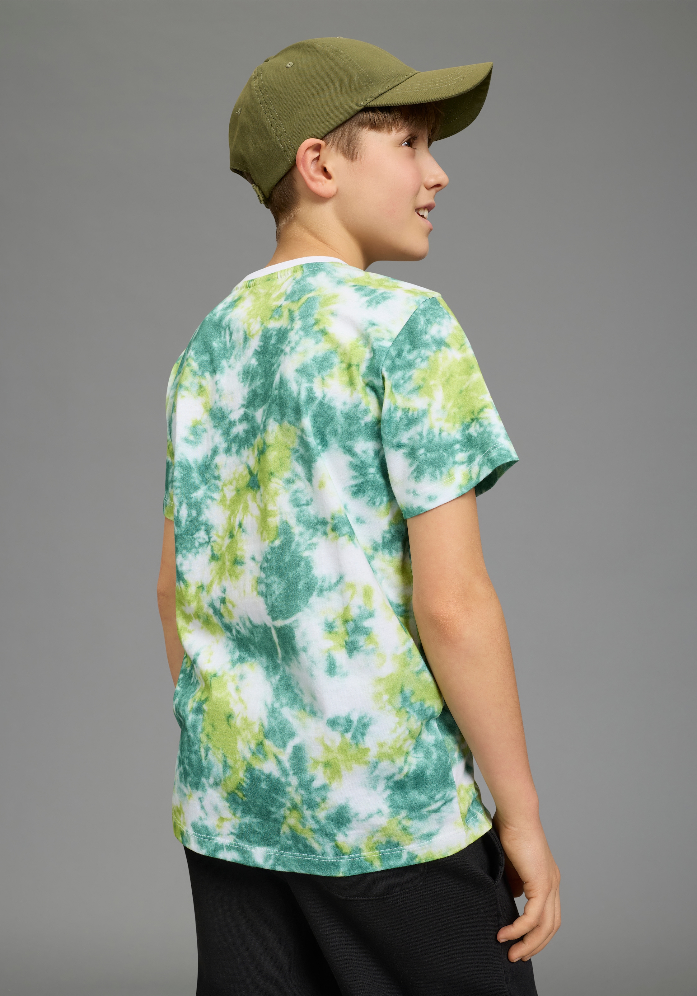 KangaROOS T-Shirt »Kangaroos T-Shirt Batik-Optik« Basic Passform, Kurzarm, mit Batikmuster und Allover-Druck