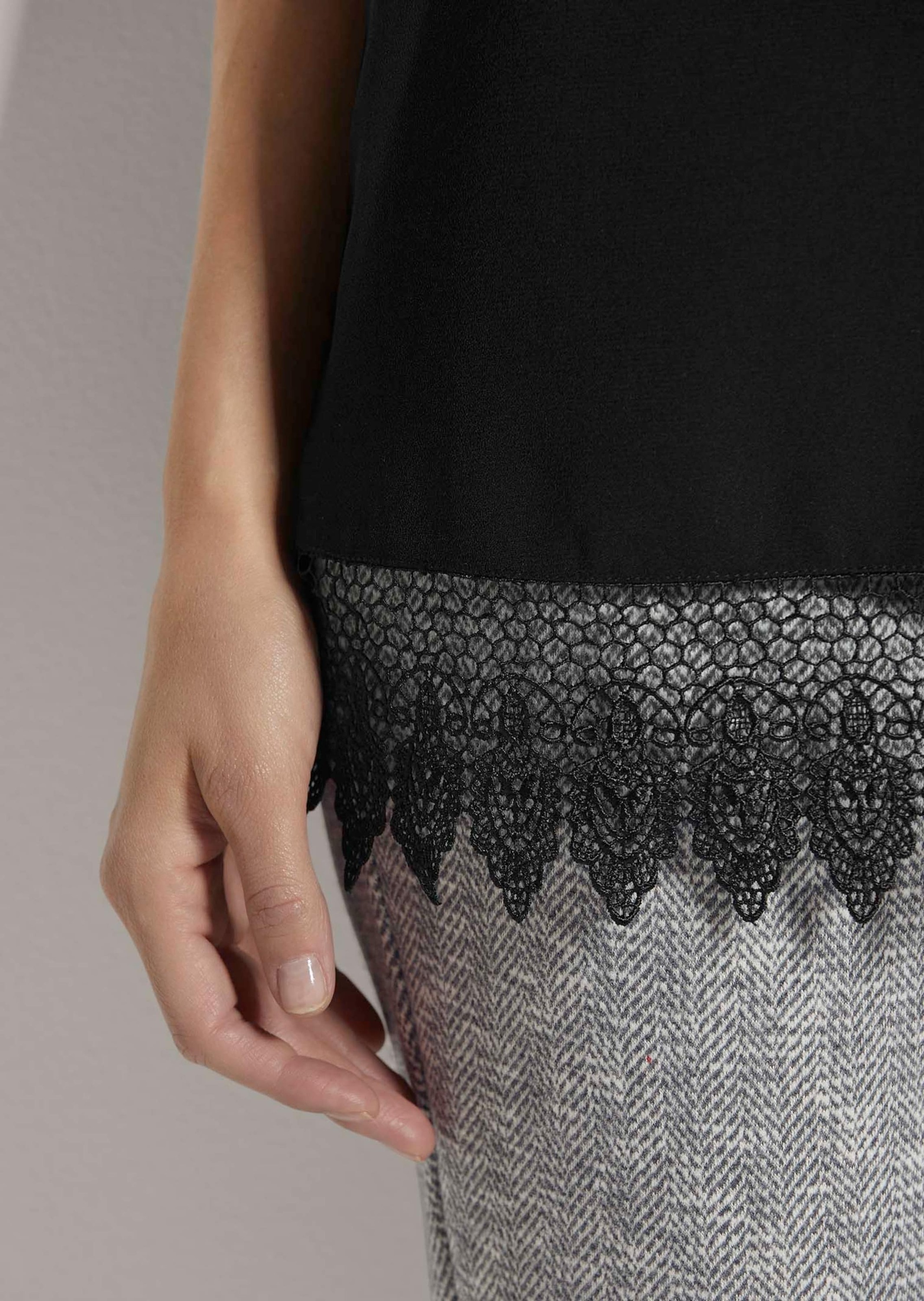 MADELEINE Blusentop »Blusentop Top mit Spitze«