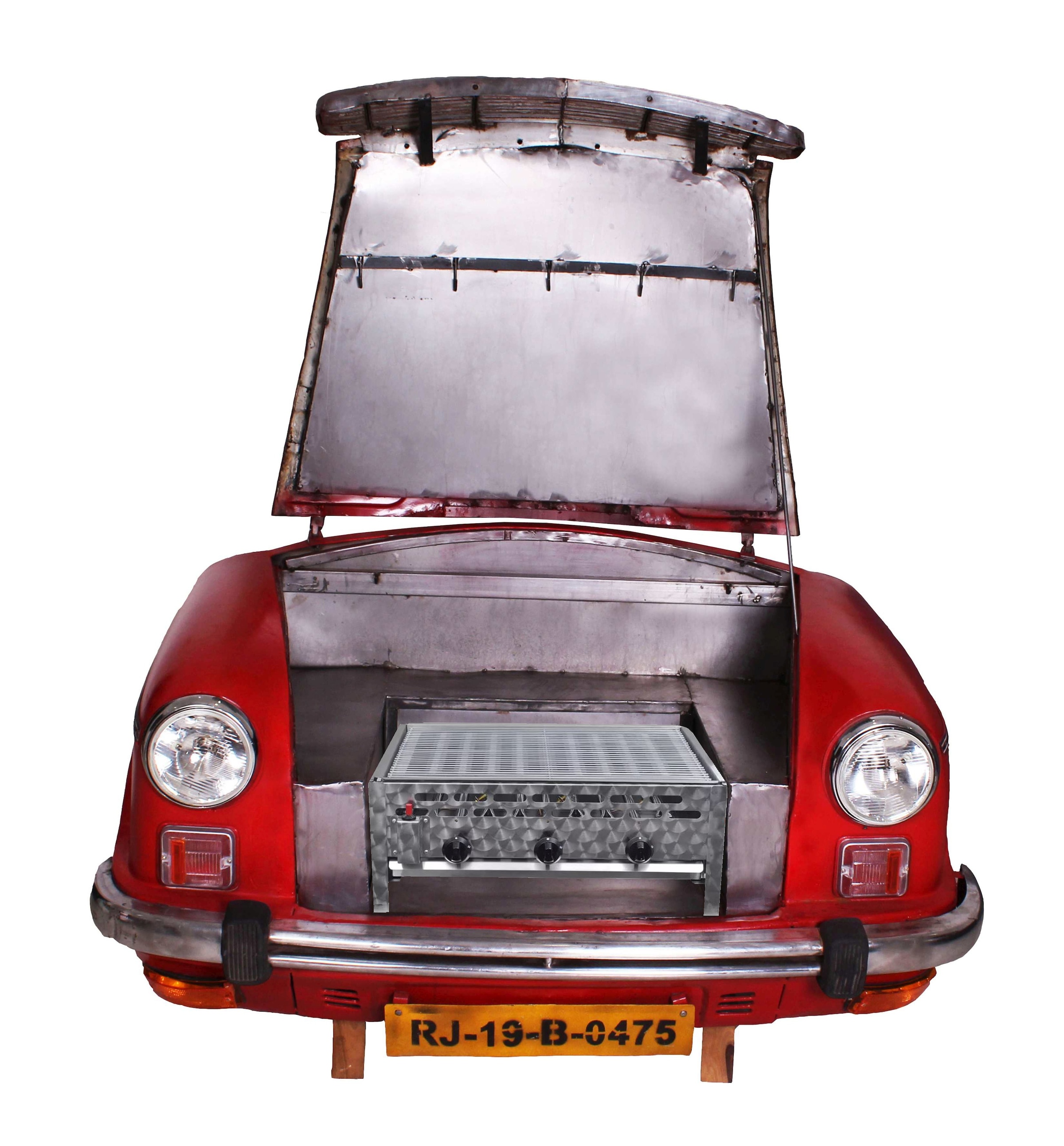 SIT Möbelblende, Recycelte Auto-Front, innen mit einem Edelstahl-Gasgrill