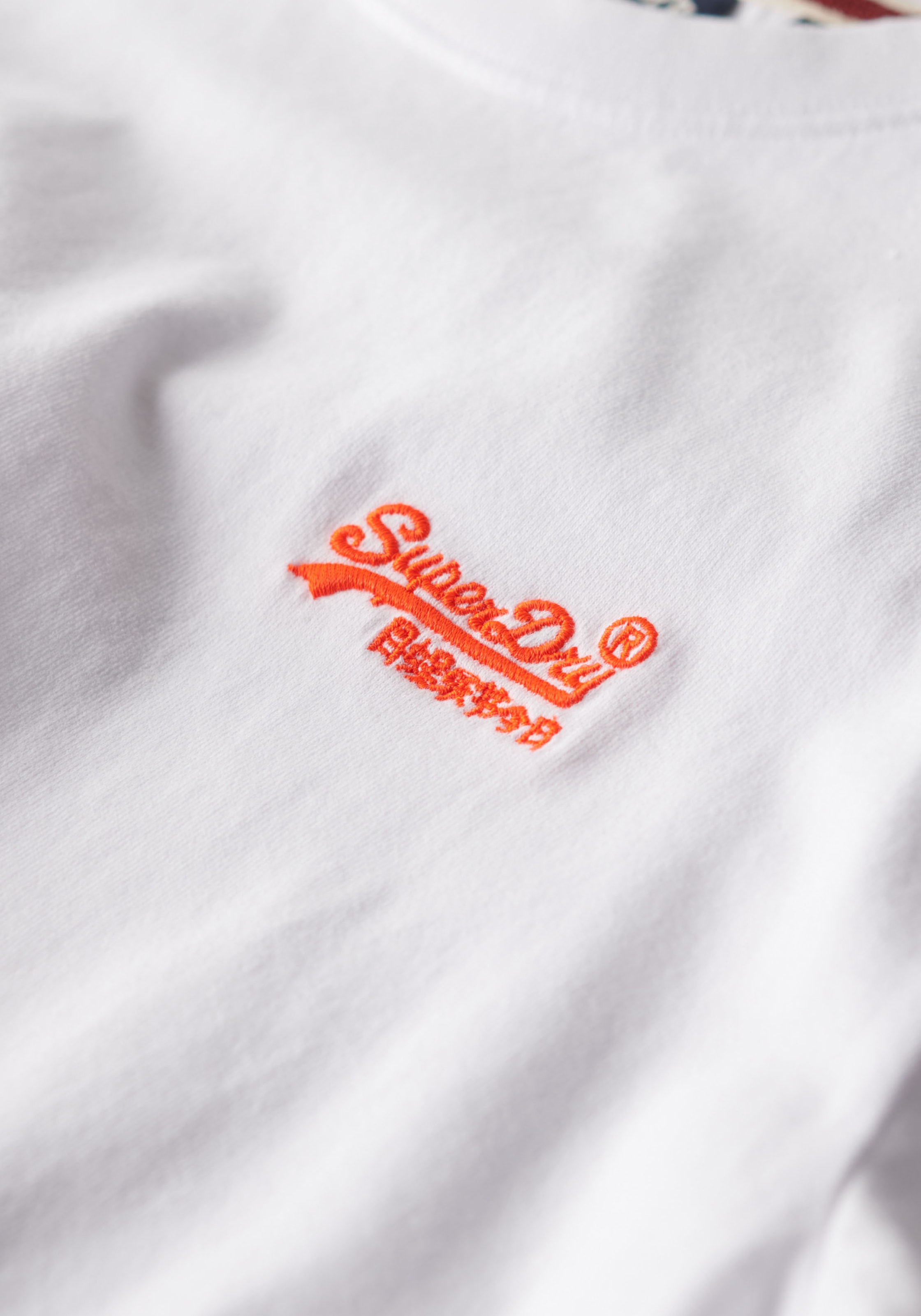 Superdry Rundhalsshirt »ESSENTIAL LOGO EMB TEE«