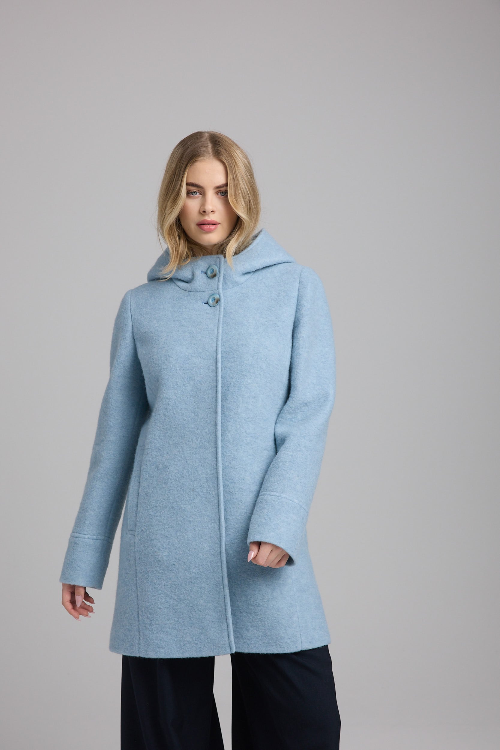 MANISA Wolljacke, mit Kapuze, Wollparka mit Kapuze und verdeckten Knöpfen