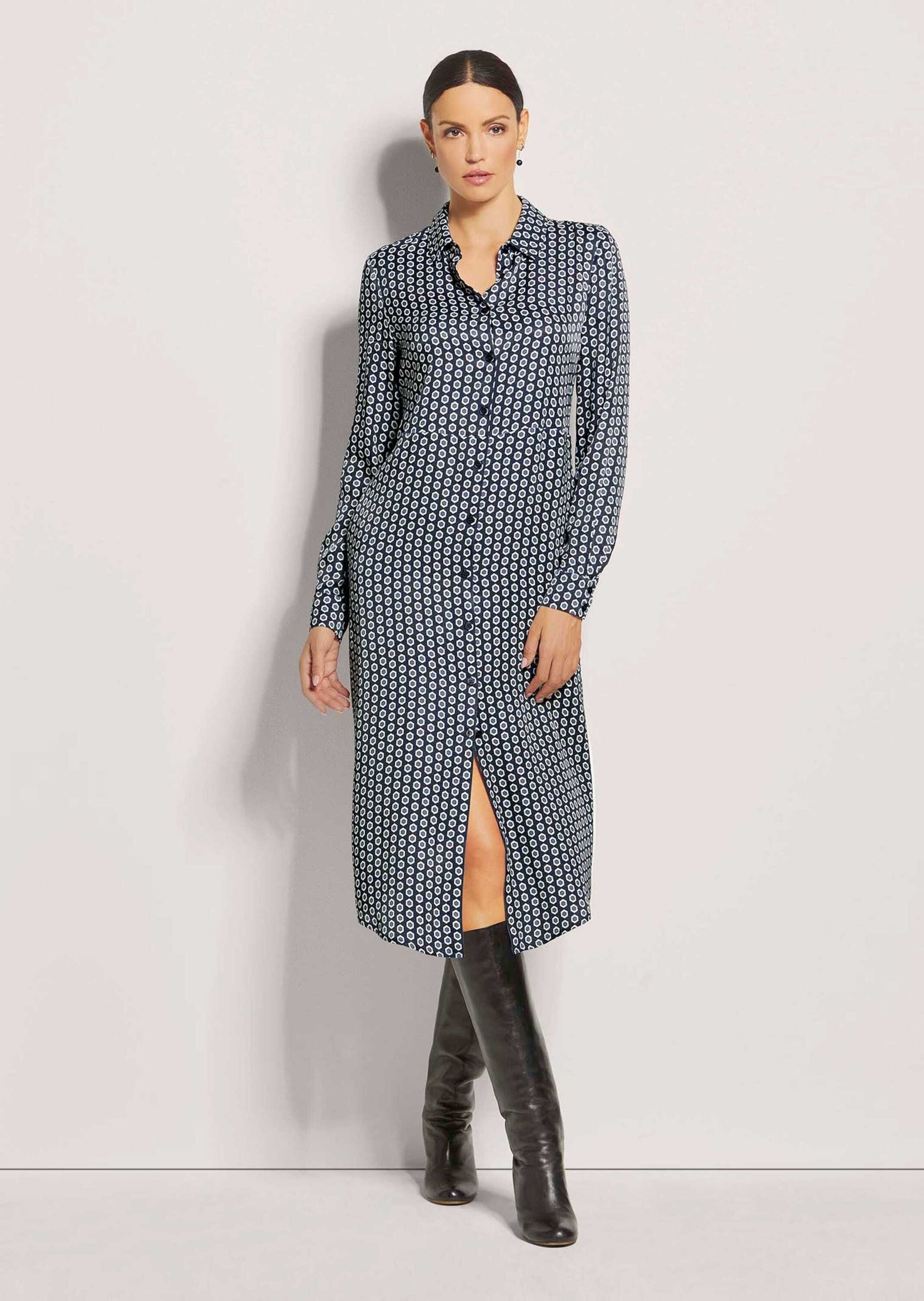 MADELEINE Midikleid »Kleid Hemdblusenkleid in bedruckter Satin-Qualität«