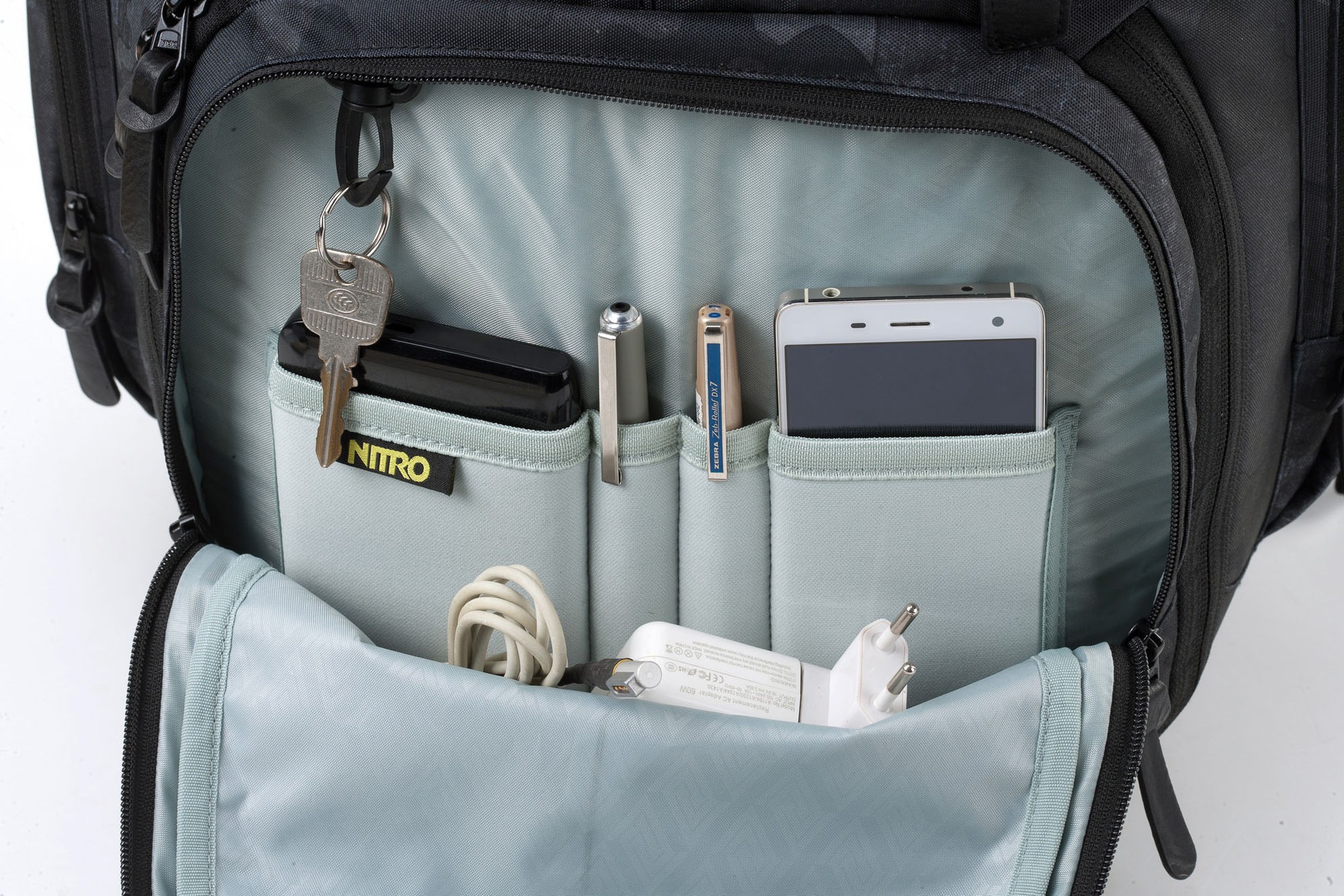 NITRO Laptoprucksack »Weekender«, Reiserucksack mit Laptopfach, Schulrucksack, Wanderrucksack