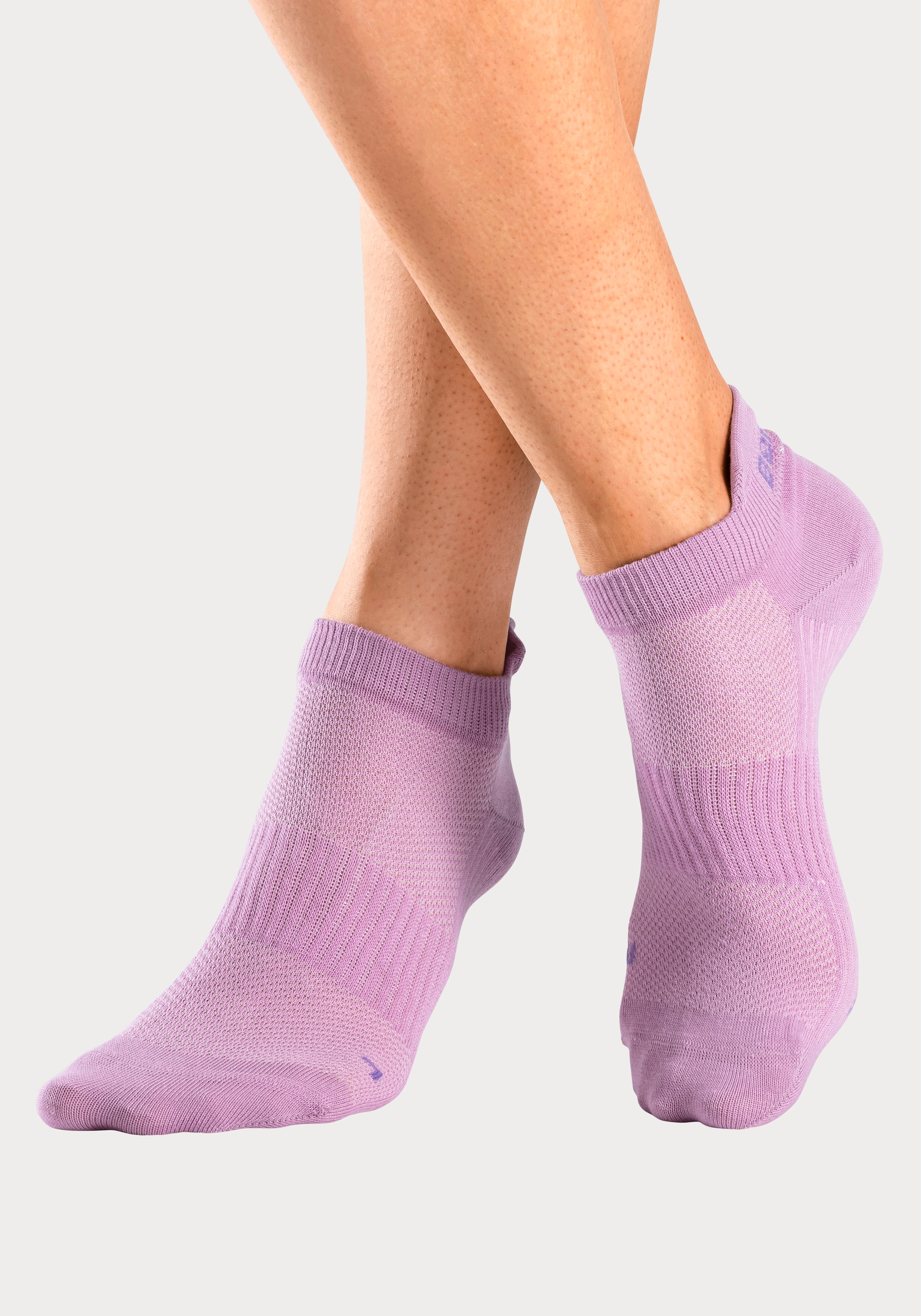 Bench. Sneakersocken, (Packung, 6 Paar), mit Klima Kanälen unter der Sohle und Pikee-Struktur