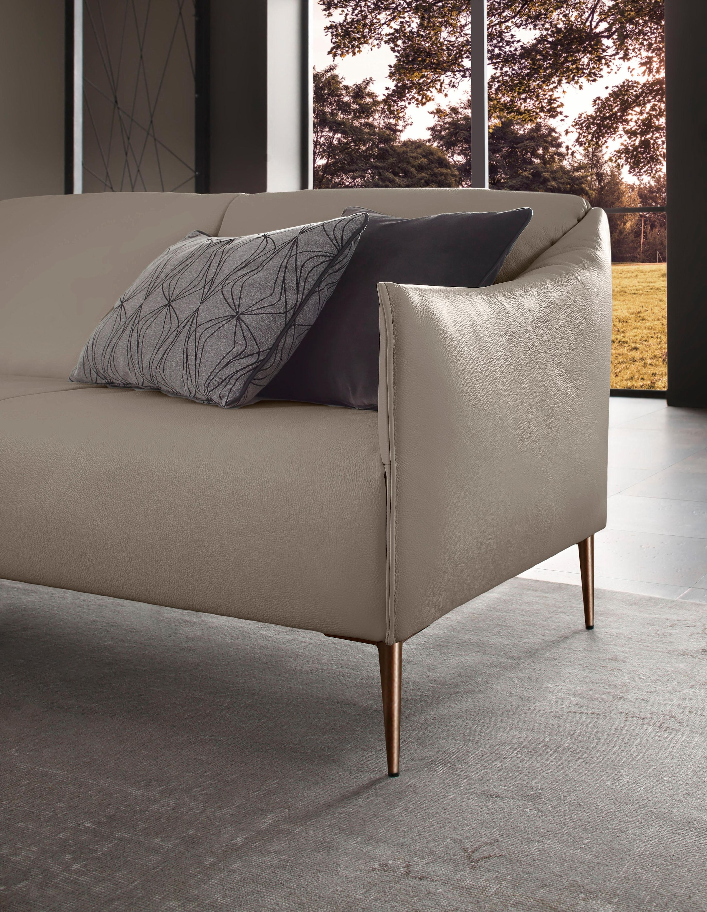W.SCHILLIG 2,5-Sitzer »sally Design-Sofa, Loungesofa, bequem, schmale Armlehnen, Breite 194cm« mit Metallfüßen in Bronze pulverbeschichtet, Breite 194 cm