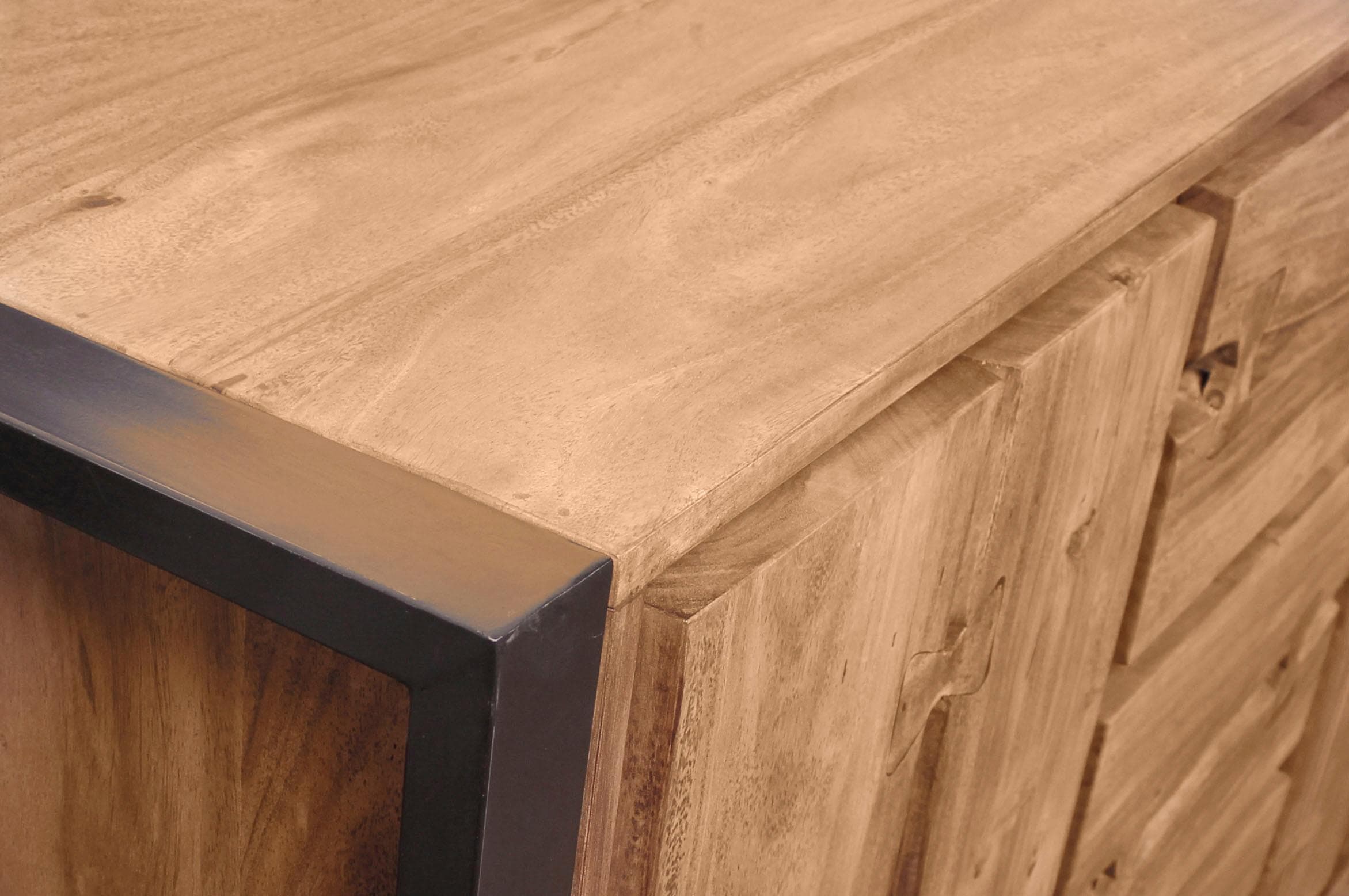 SIT Sideboard »Live Edge« aus Akazienholz, markante Baumkanten in der Front, in zwei Breiten