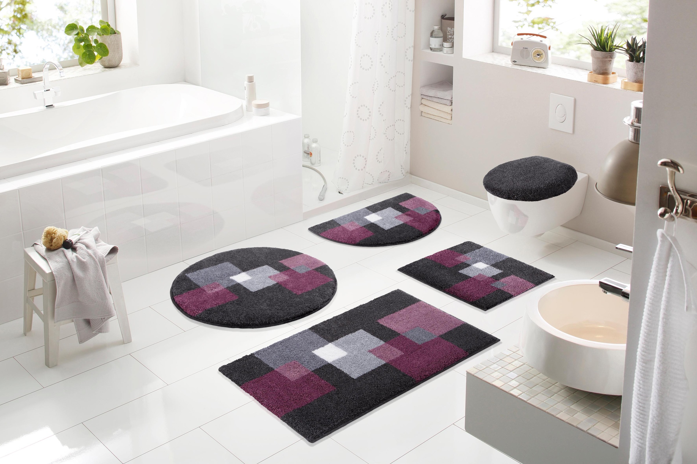 Grund Badematte »Paxos«, rutschhemmend beschichtet, strapazierfähig-fußbodenheizungsgeeignet, geometrisches Design, modern, flauschig, softer Flor, Made in Europe