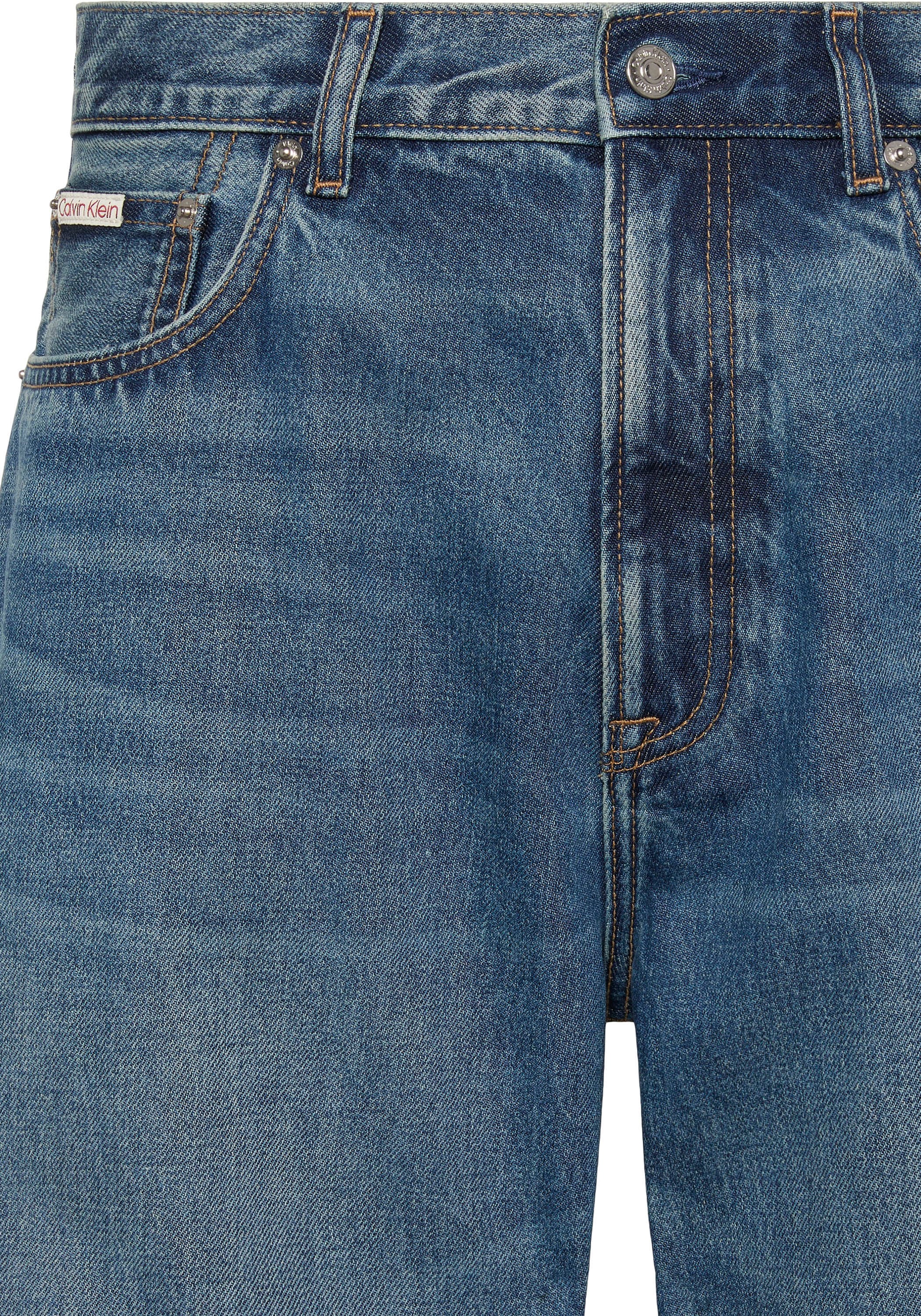 Calvin Klein Jeans Shorts »90S SHORT GREENWOOD«  Regular fit mit abgeschnittenem Beinsaum