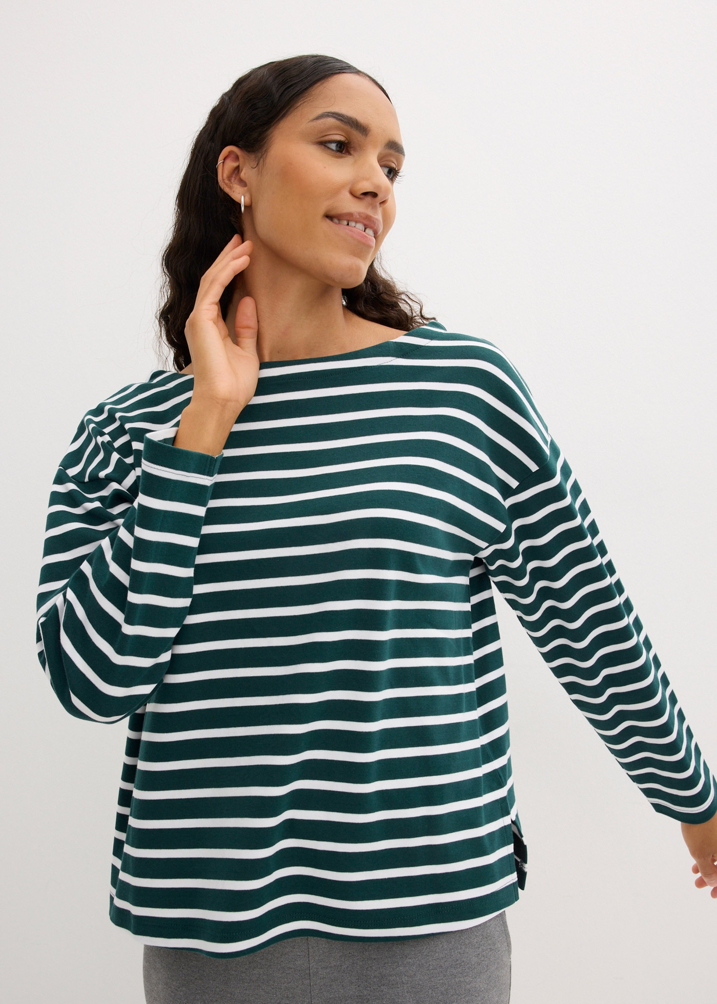 bonprix Langarmshirt Packung, 2, 2 Stk. tlg. Langarmshirt aus reiner Baumwolle, (2er Pack)