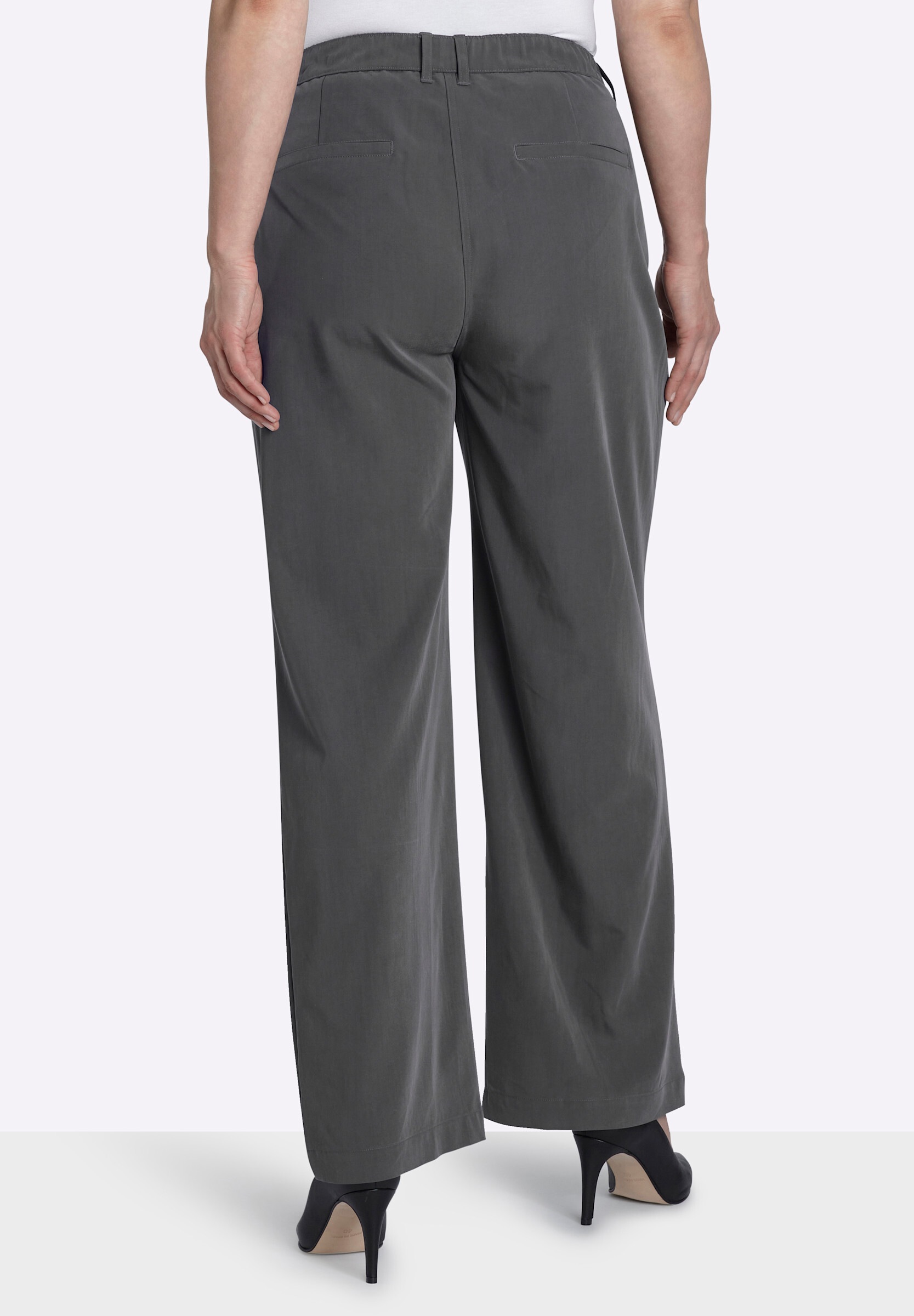Sheego Stoffhose »Hose Hose in weiter Form«