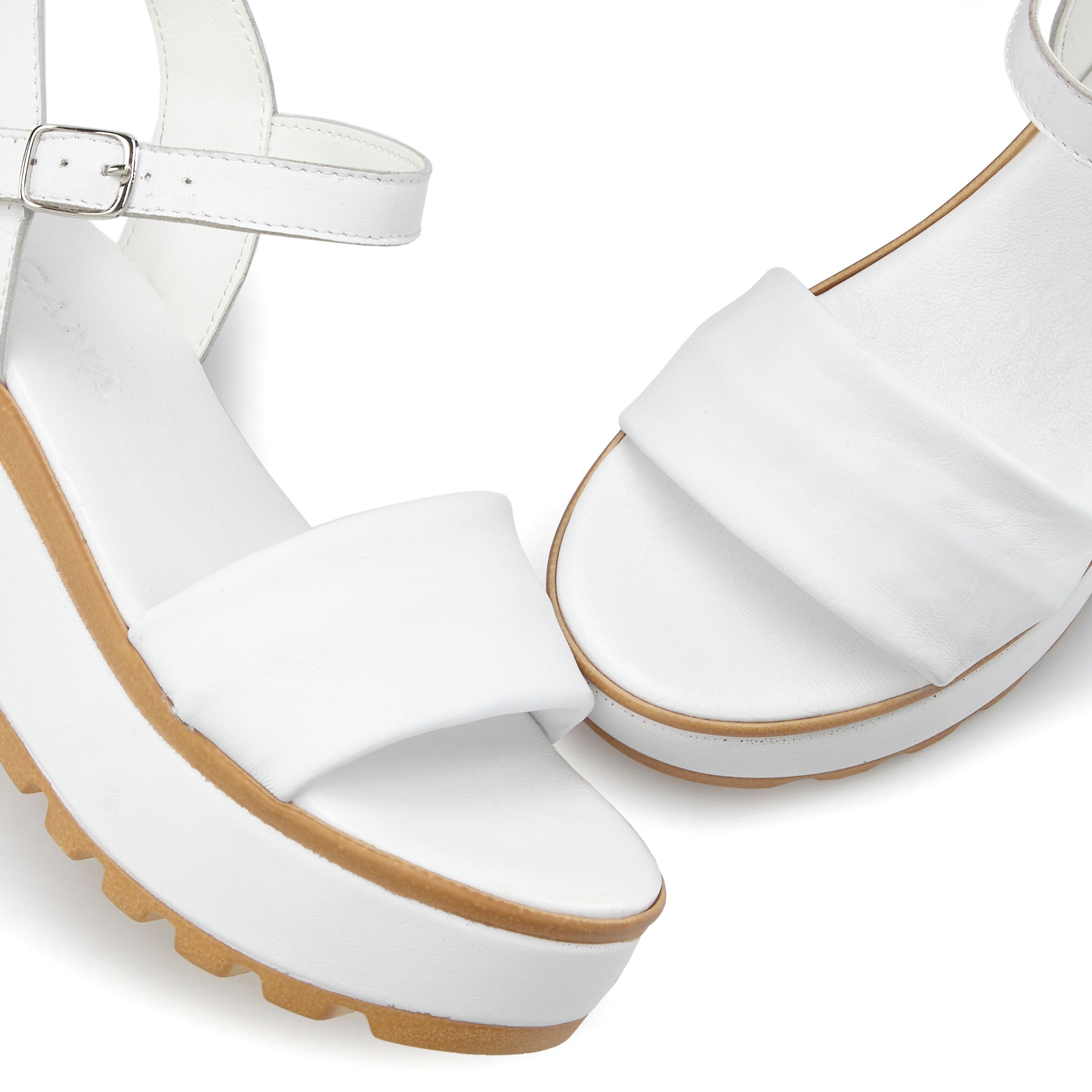LASCANA Sandalette »Riemchensandalette, Sandale, Sommerschuh, offener Schuh,«  NEU aus Leder mit Keilabsatz