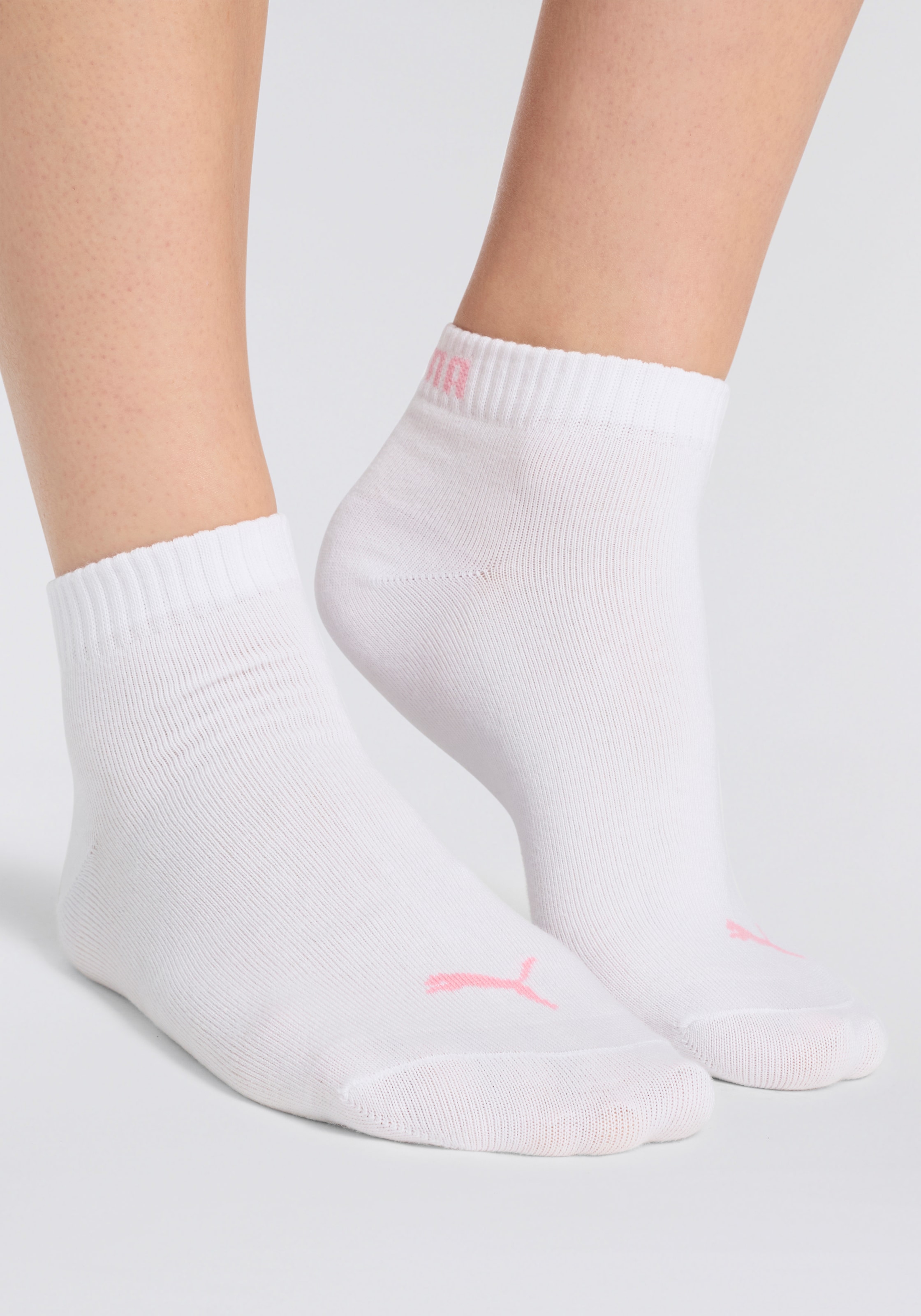 PUMA Kurzsocken »PUMA UNISEX QUARTER PLAIN 3P« 3 Paar tlg. Atmungsaktiv, Rippenbündchen, weiche Baumwollmischung