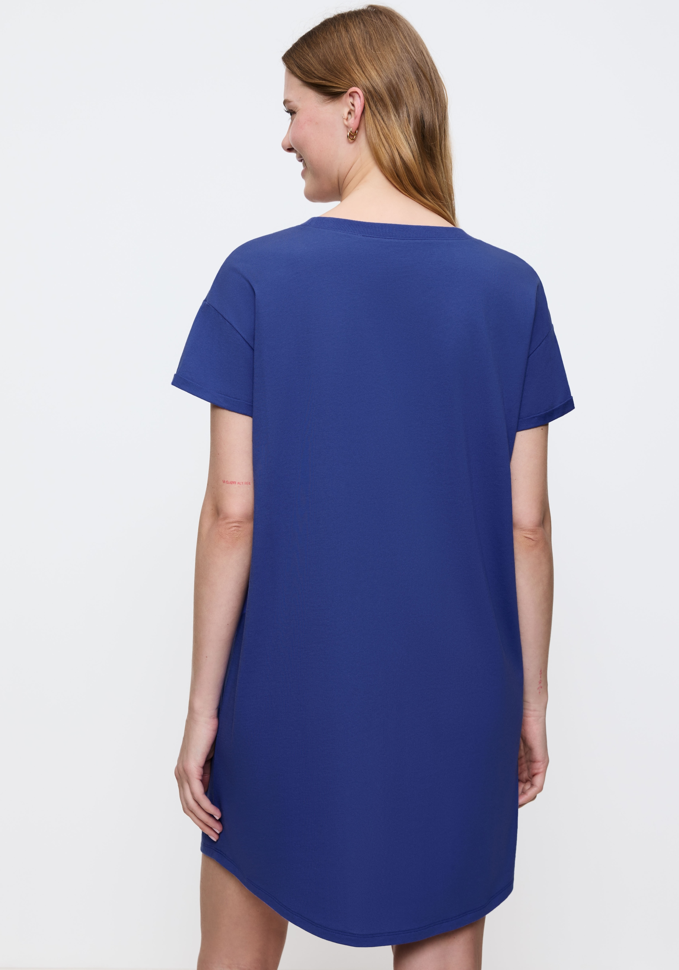 Triumph Nachthemd »Nightdresses NDK X« Ohne Taschen weich, atmungsaktiv, gerippter Rundhalsausschnitt, Kurzarm