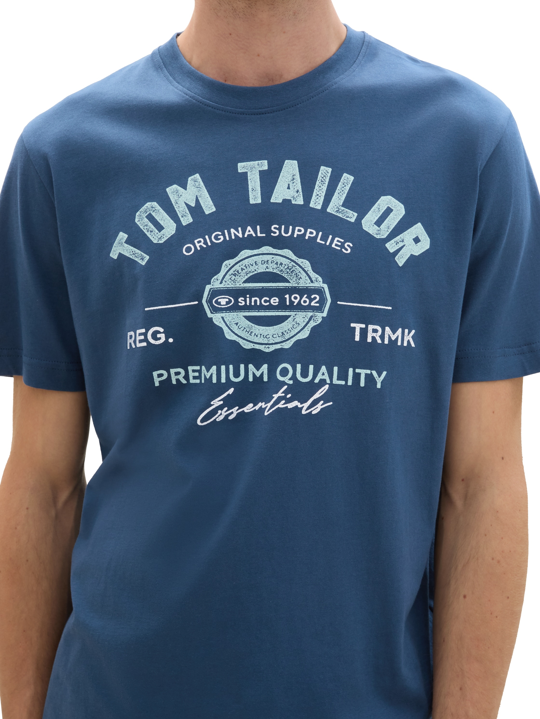 TOM TAILOR T-Shirt, mit großem Logofrontprint
