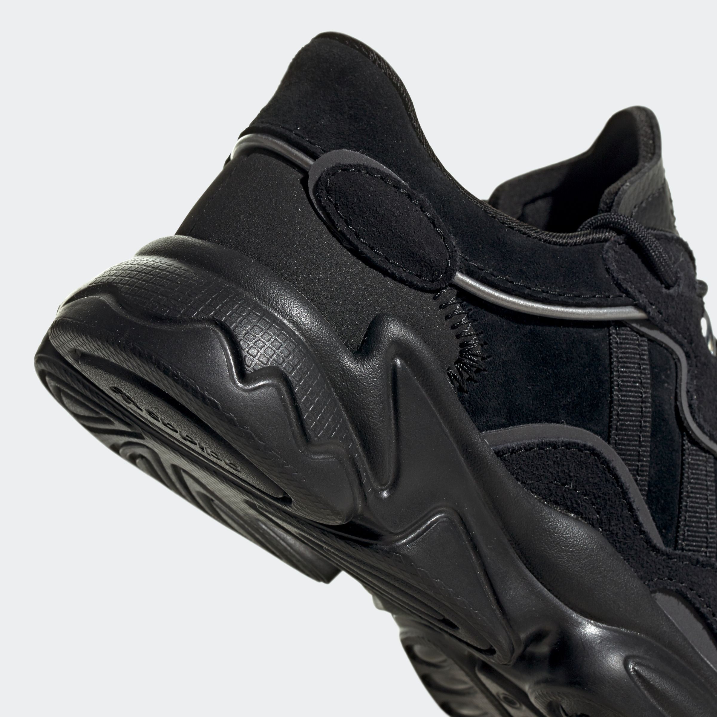 adidas Originals Sneaker »OZWEEGO«