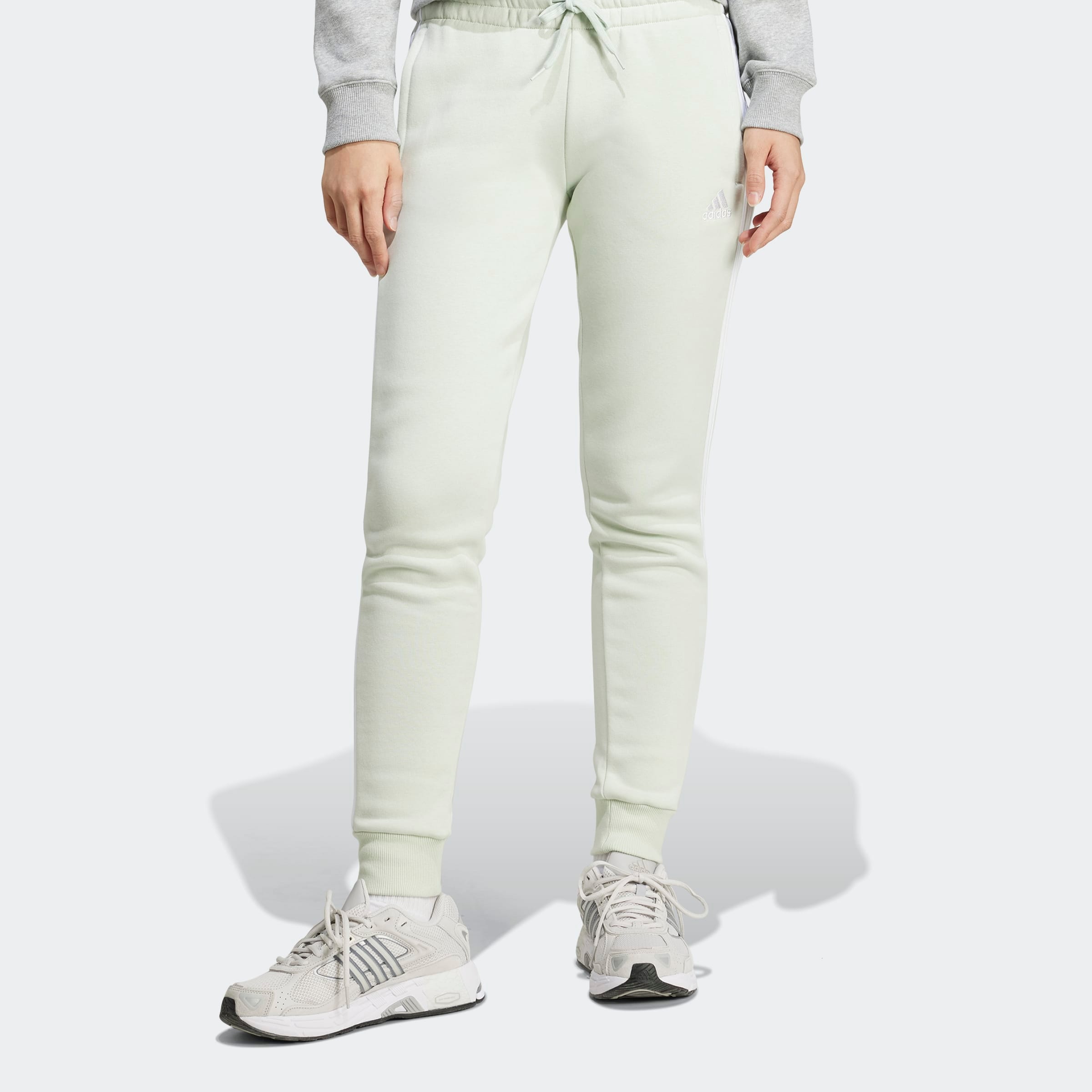 adidas Sportswear Sporthose »ESSENTIALS 3STREIFEN«, (1 tlg.)