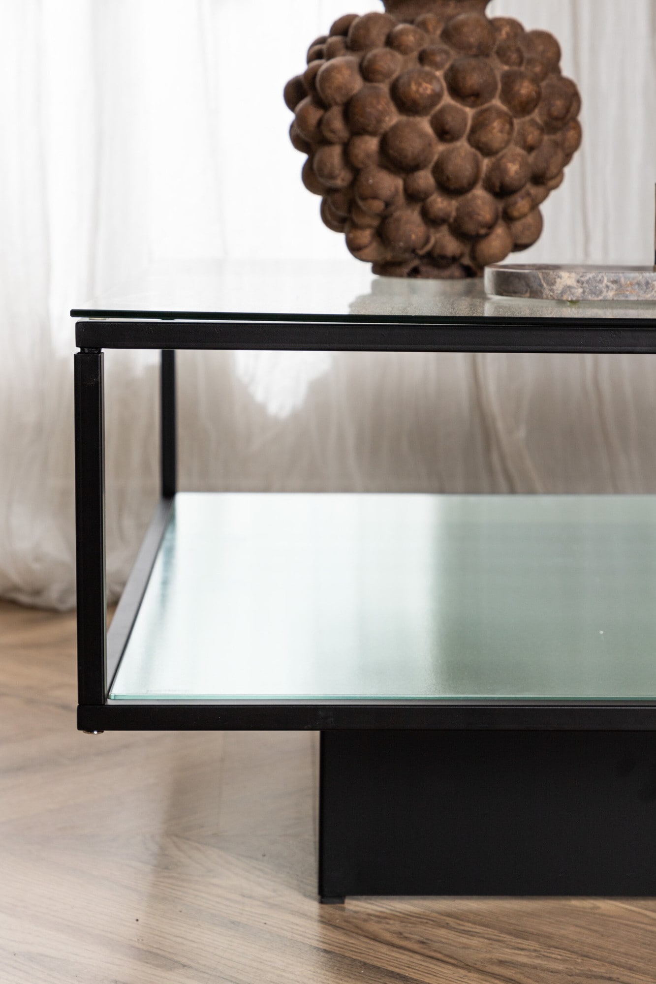 Venture Home Couchtisch »Maglehem, quadratischer Couchtisch mit Glasplatte, Schwarz, 90 × 90 cm« Sofatisch, Glas, Stahl, quadratisch, modern, urban