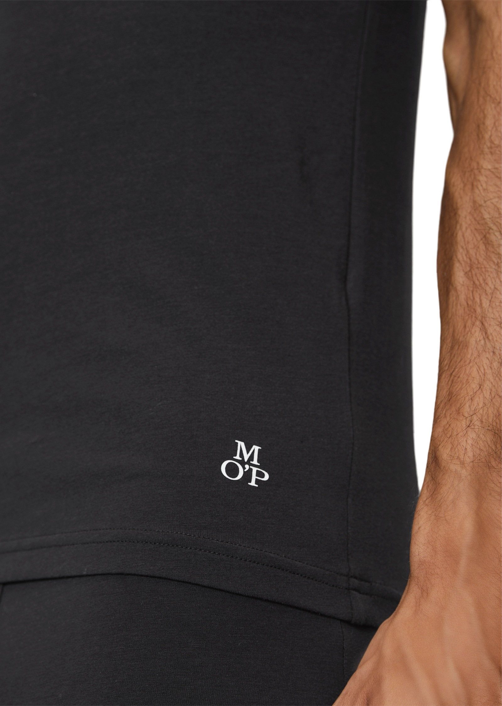 Marc O'Polo Unterziehshirt »Essentials« mit V-Ausschnitt und kurzem Arm