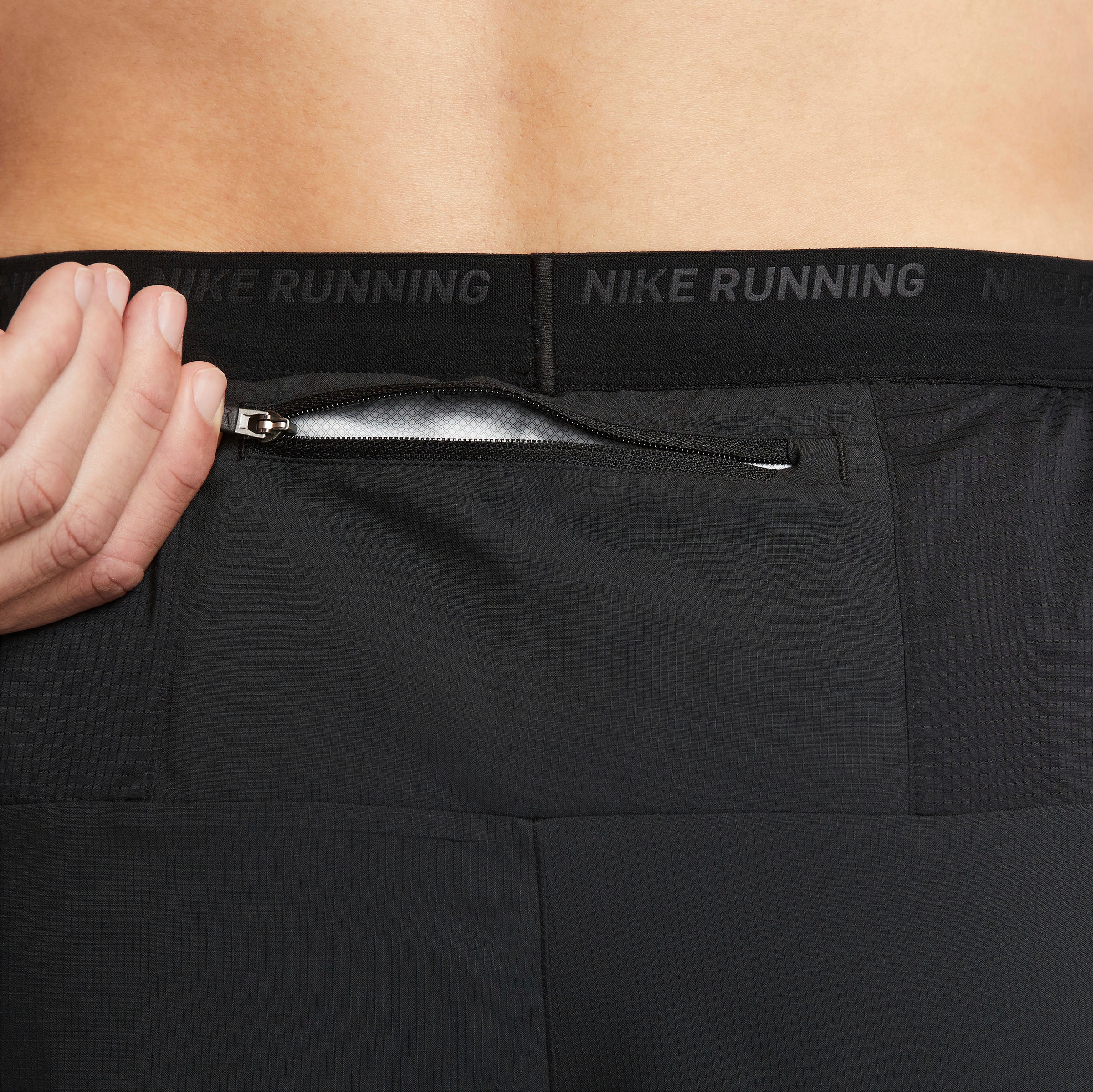 Nike Laufshorts »DRI-FIT STRIDE MENS 7" BRIEF-LINED«