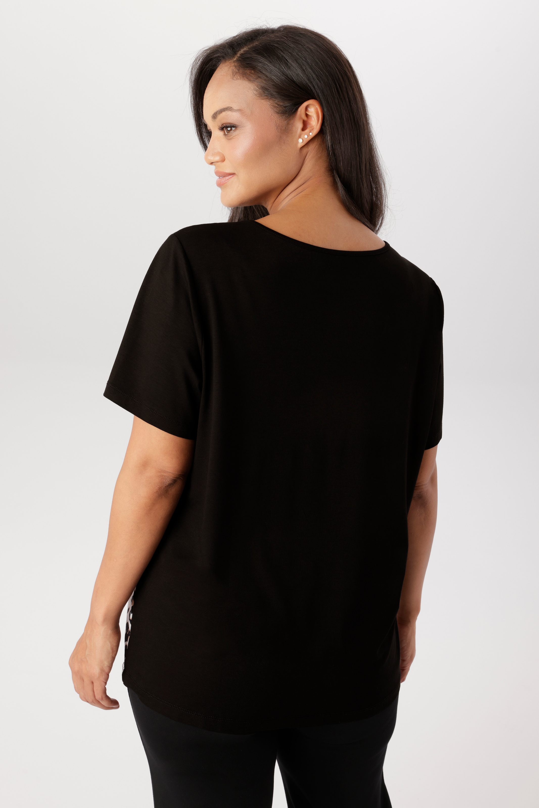 Aniston PLUS T-Shirt in trendigem Animaldessin - NEUE KOLLEKTION